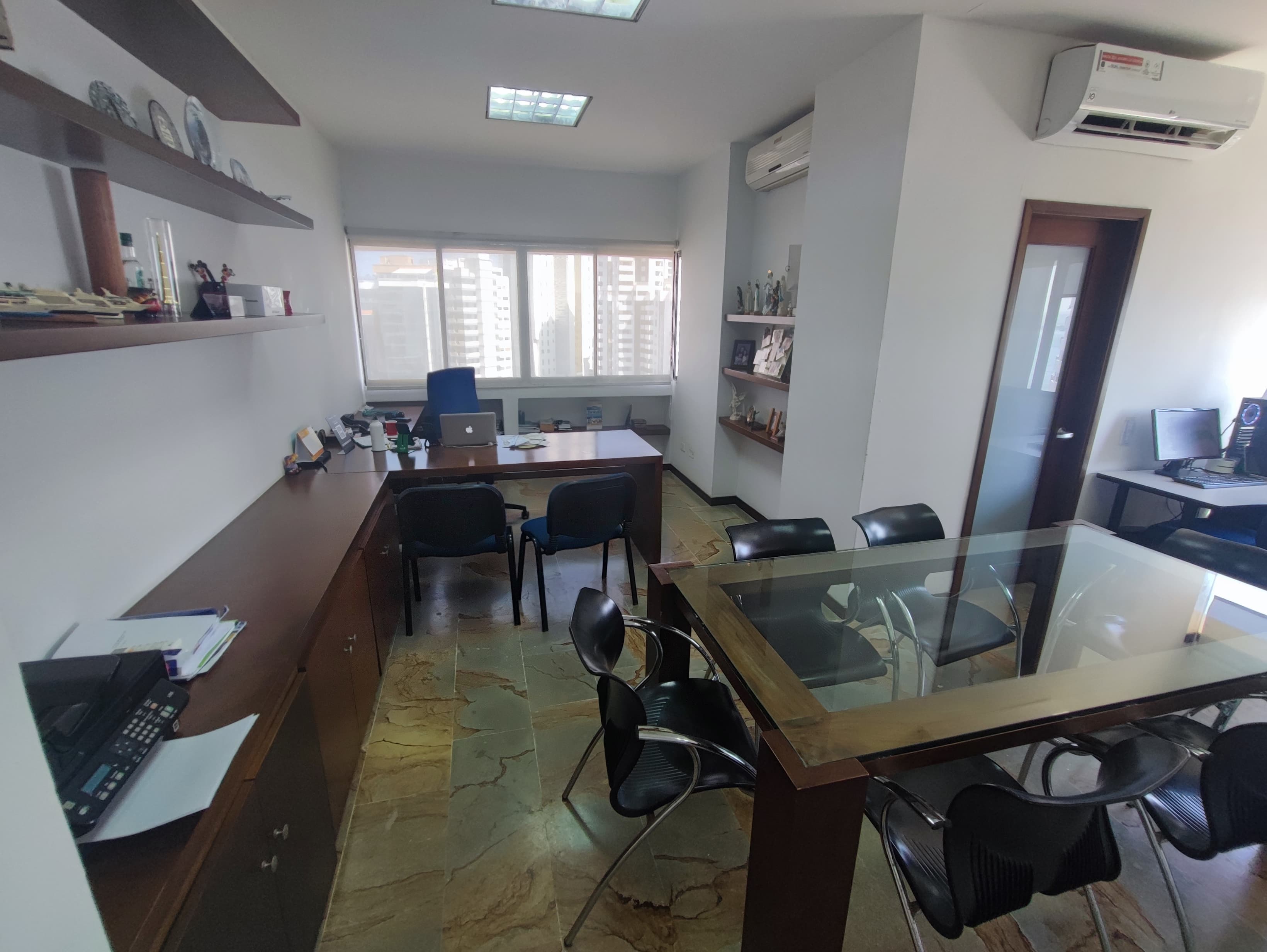 OFICINA  EN VENTA, BOCAGRANDE - CARTAGENA