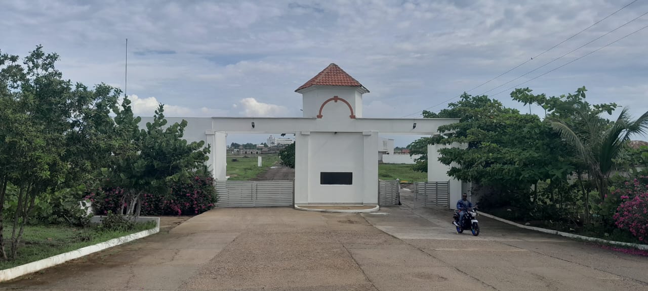 Lote en Condominio Privado Con Vista a la Playa. Venpermuto