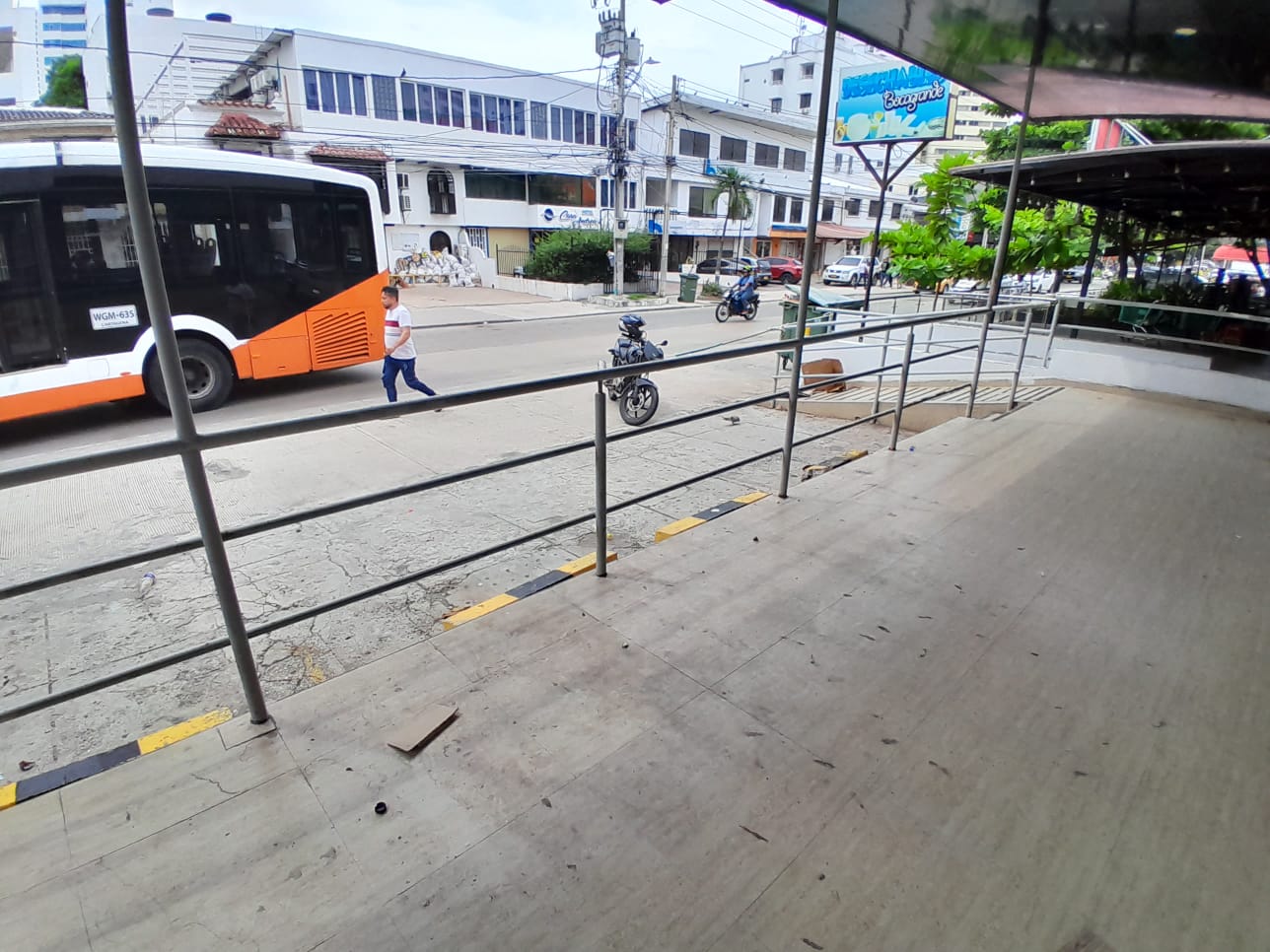 LOCAL EN VENTA BOCAGRANDE - CARTAGENA