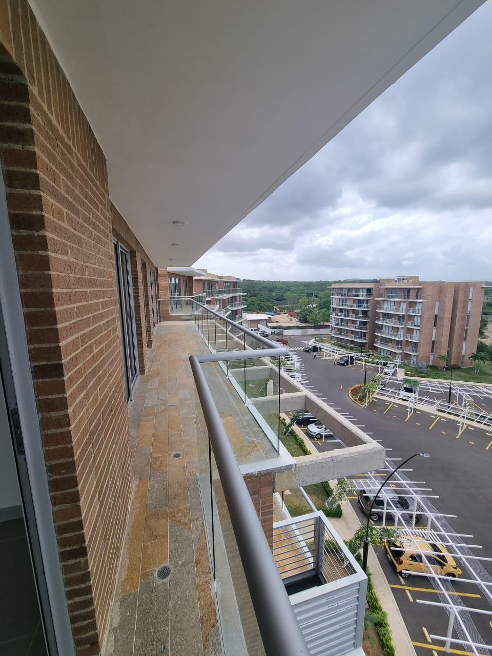 EN VENTA APARTAMENTO EN SERENA DEL MAR - CARTAGENA