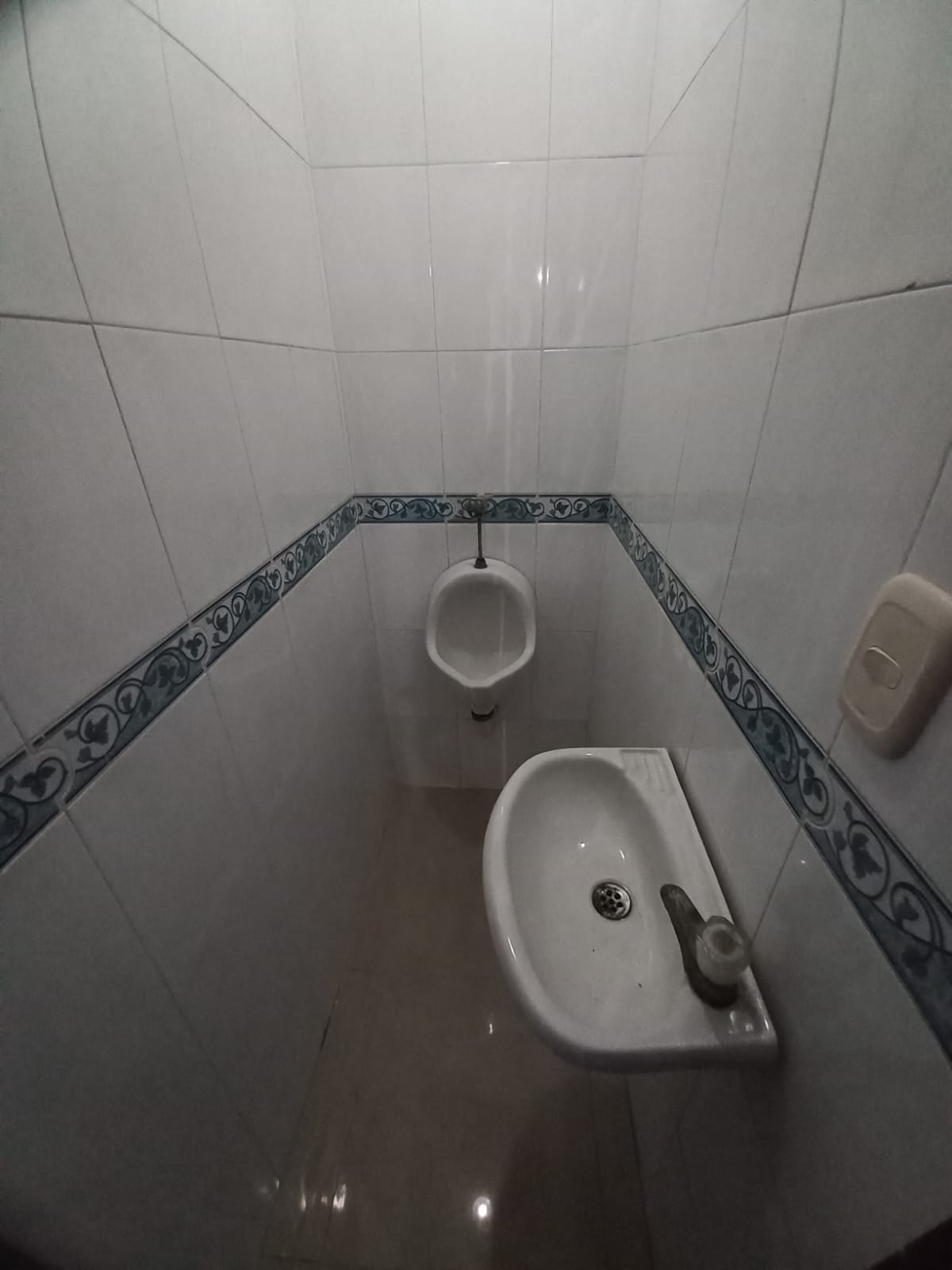 LOCAL EN ARRIENDO SANTA LUCIA - CARTAGENA