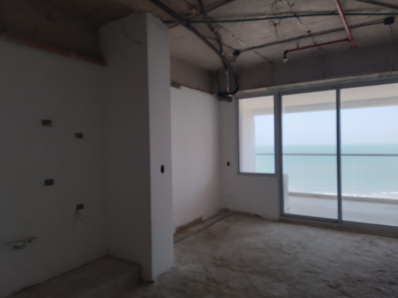 APARTAESTUDIO EN VENTA CRESPO - CARTAGENA