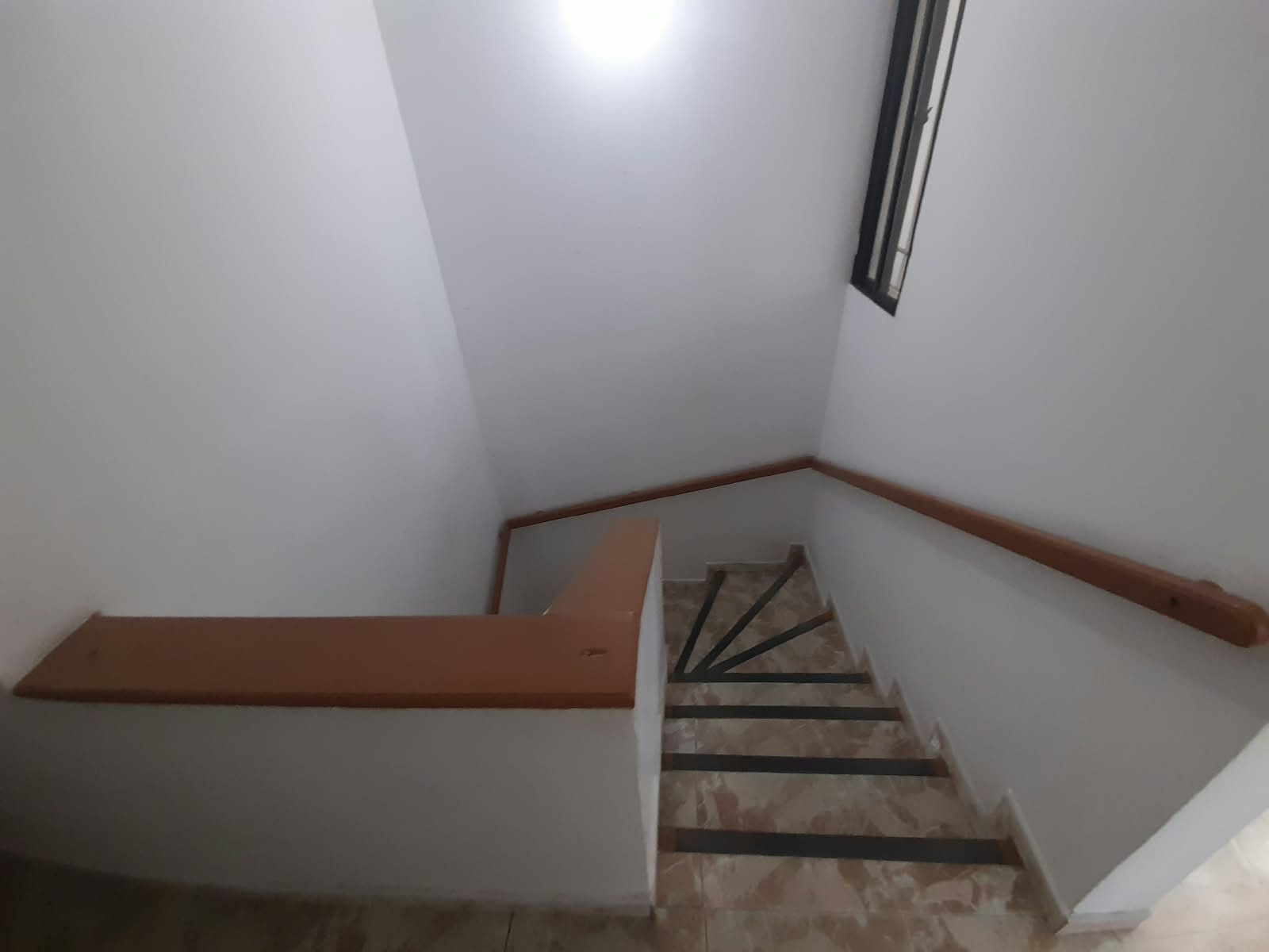 CASA DUPLEX EN ARRIENDO - SANTA LUCIA