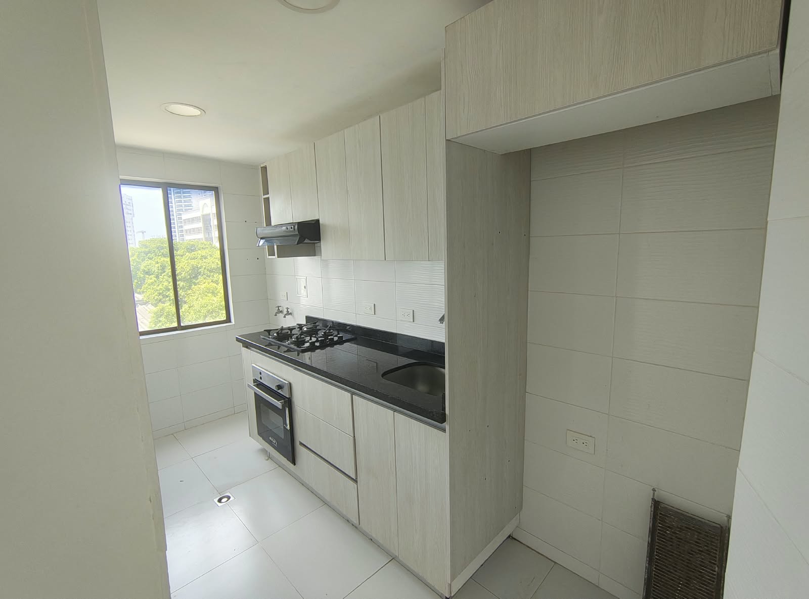 ARRIENDO APARTAMENTO EN BOCAGRANDE