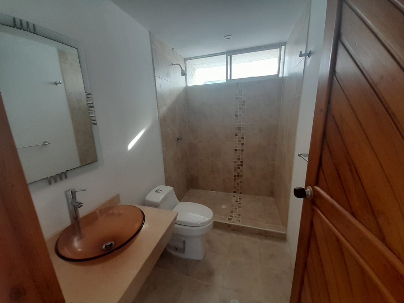 APARTAMENTO PARA ARRIENDO  EN MANGA CARTAGENA