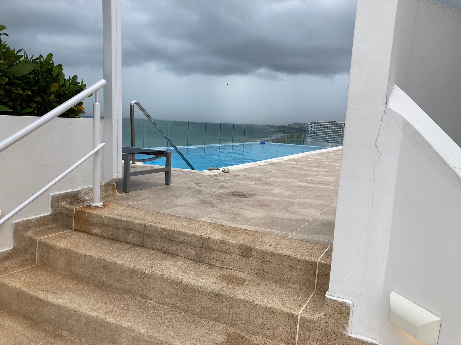 APARTAMENTO EN ARRIENDO AMOBLADO , CRESPO - CARTAGENA