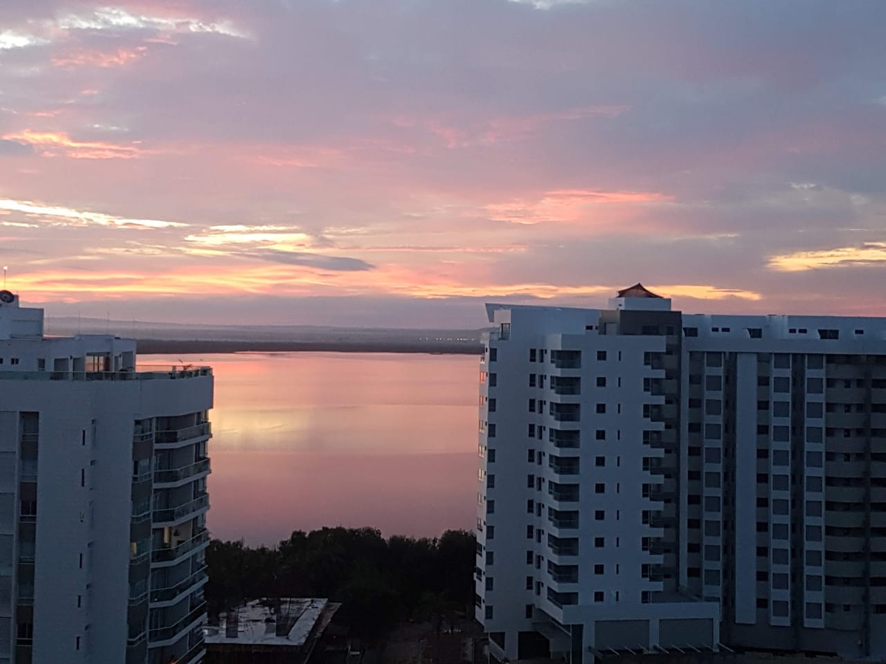 APARTAMENTO EN VENTA CIELO MAR - CARTAGENA