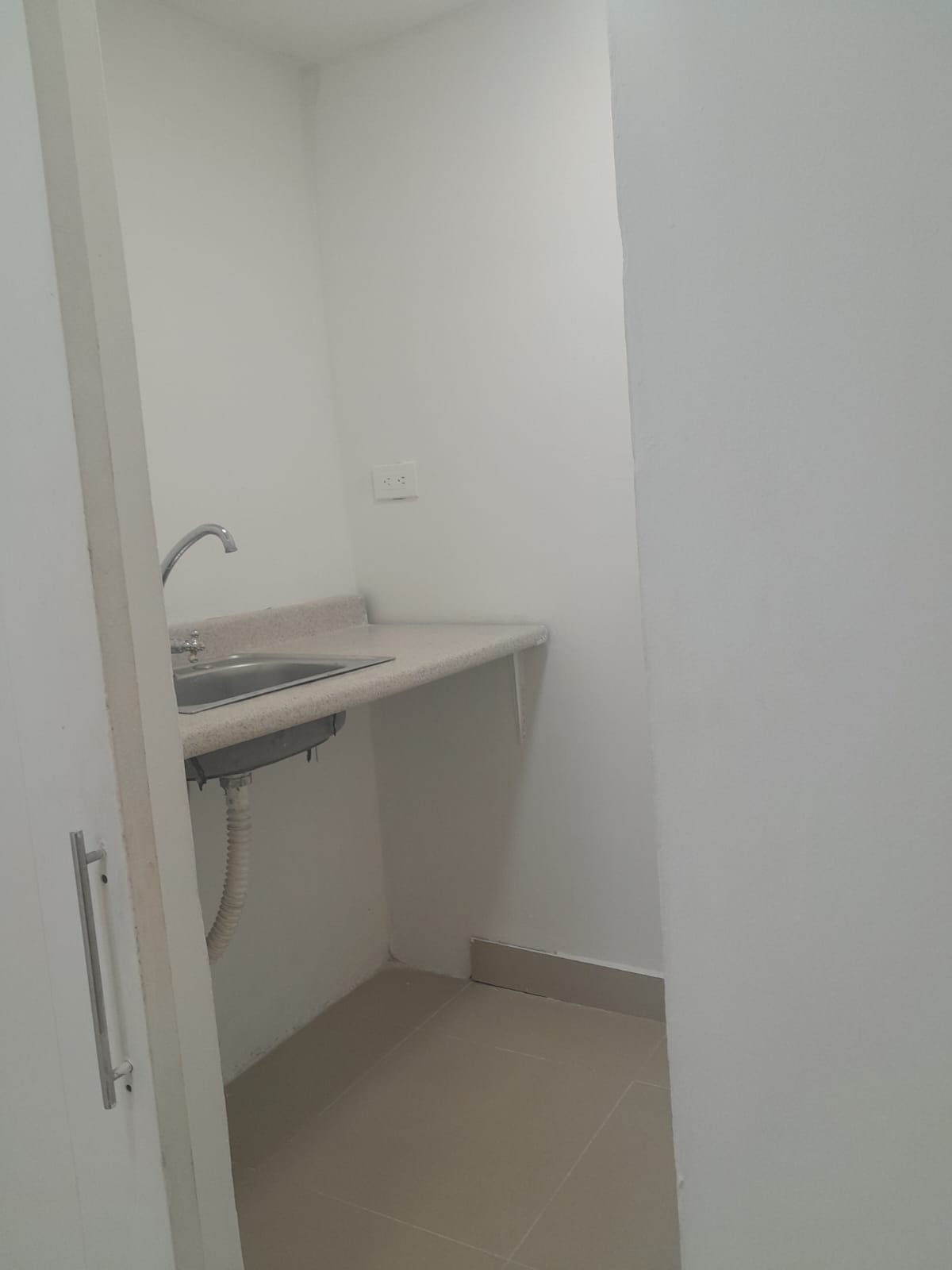 LOCAL EN ARRIENDO BOCAGRANDE - CARTAGENA