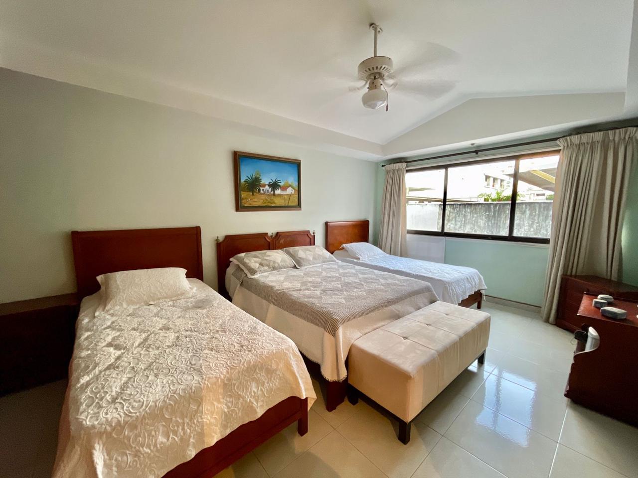 CASA EN VENTA CASTILLOGRANDE - CARTAGENA