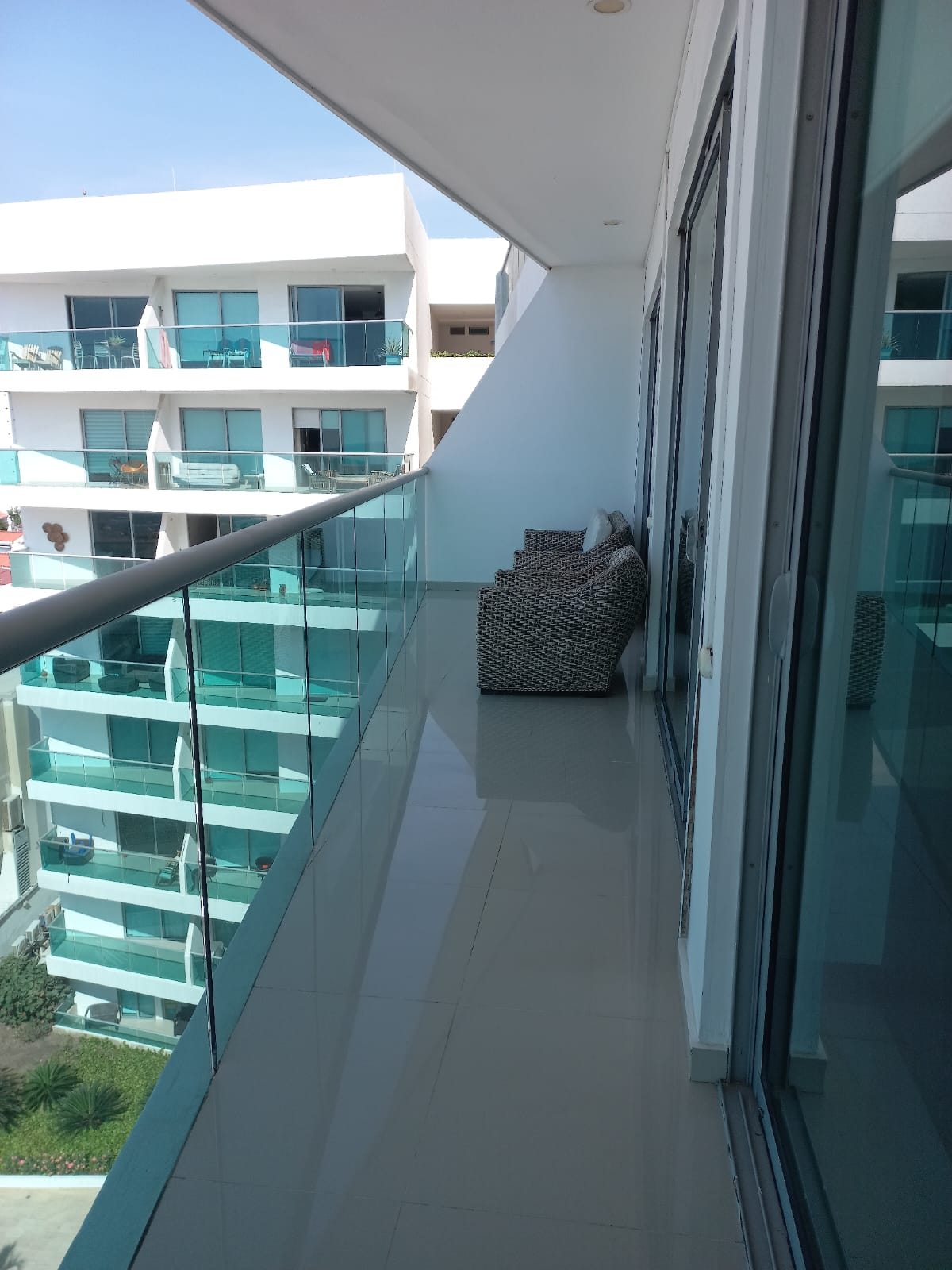 APARTAMENTO AMOBLADO EN ARRIENDO CIELO MAR - CARTAGENA