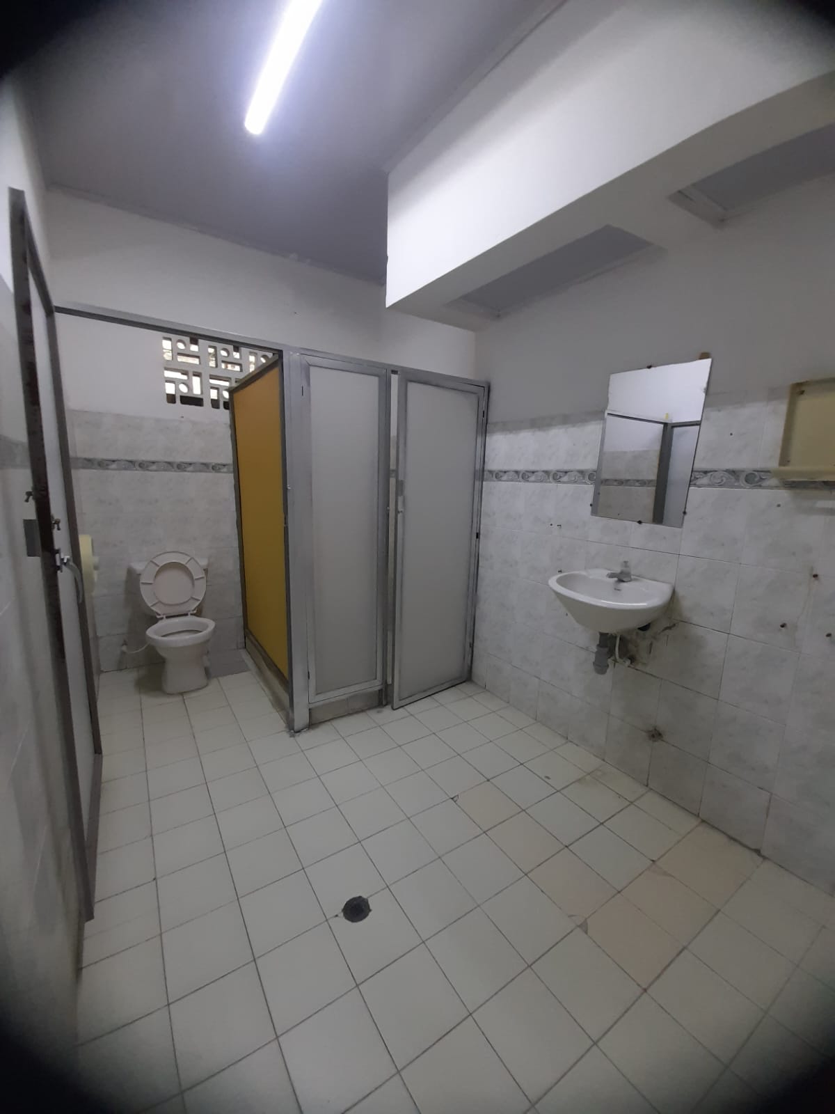 LOCAL EN ARRIENDO BARRIO ESPAÑA - CARTAGENA