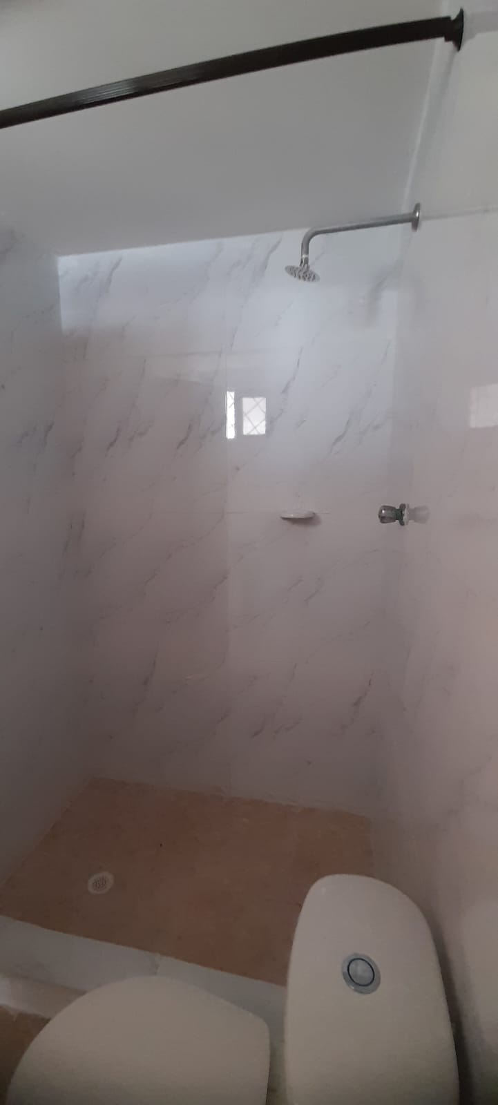 ARRIEDO APARTAMENTO EN PIE DE LA POPA