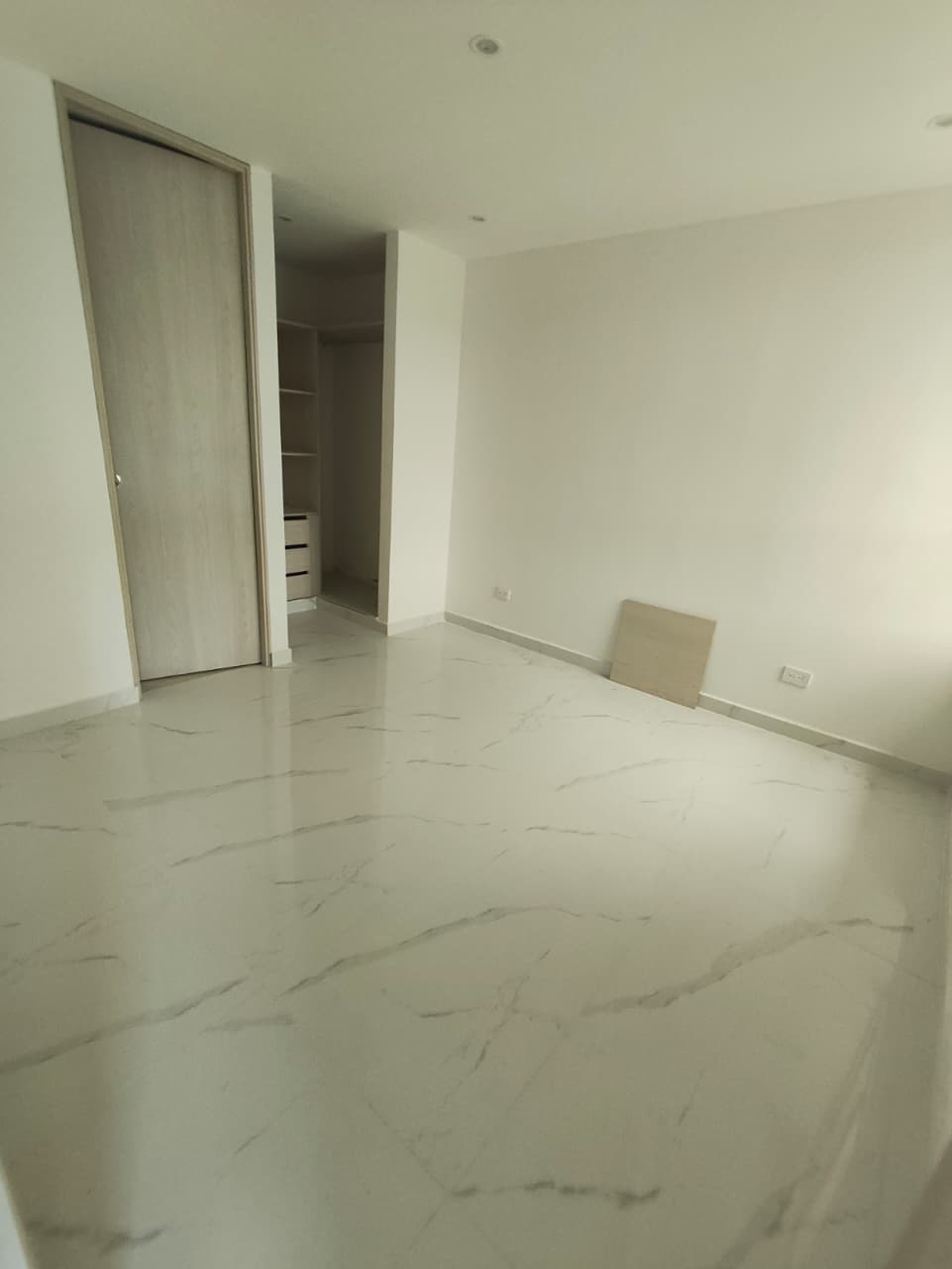 ARRIENDO APARTAMENTO MANZANILLO DEL MAR - CARTAGENA