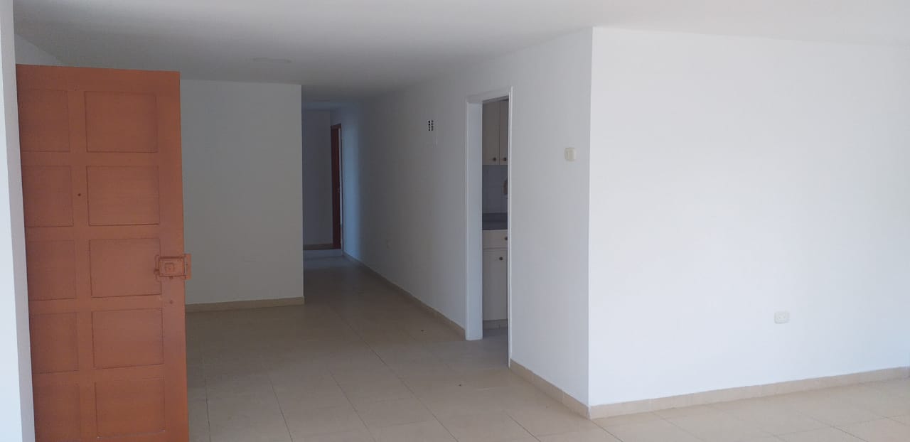 APARTAMENTO EN VENTA  MANGA  - CARTAGENA