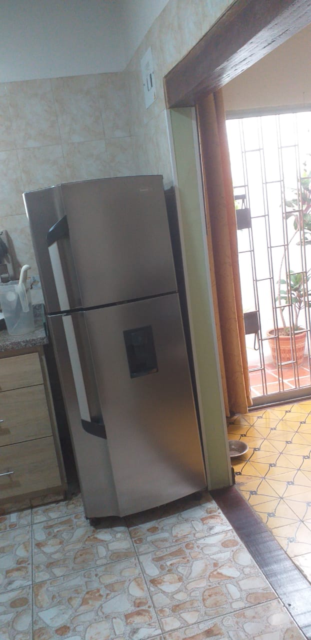 VENDO CASA EN AMBERES - CARTAGENA