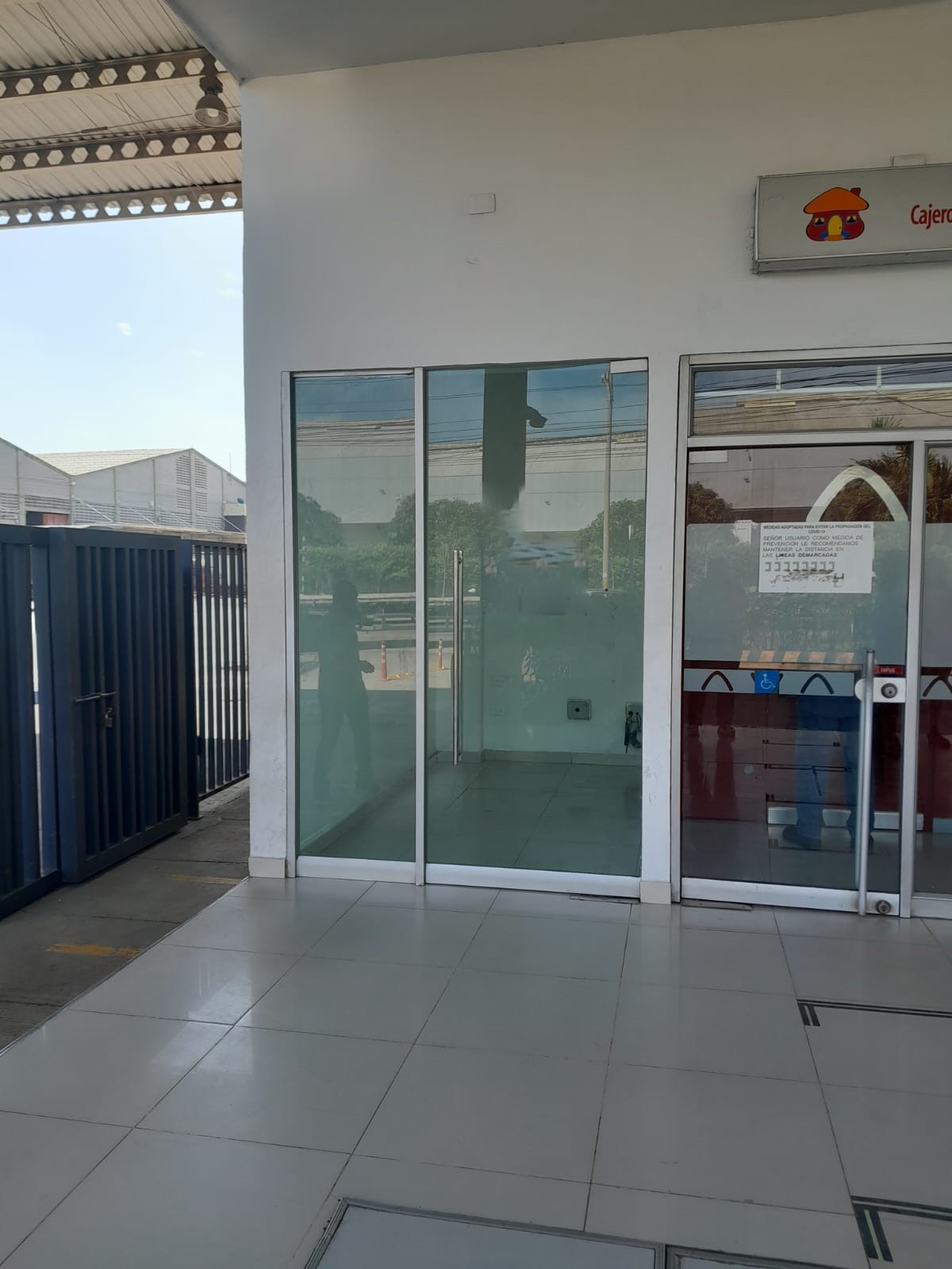 LOCAL EN ARRIENDO - MAMONAL - CARTAGENA