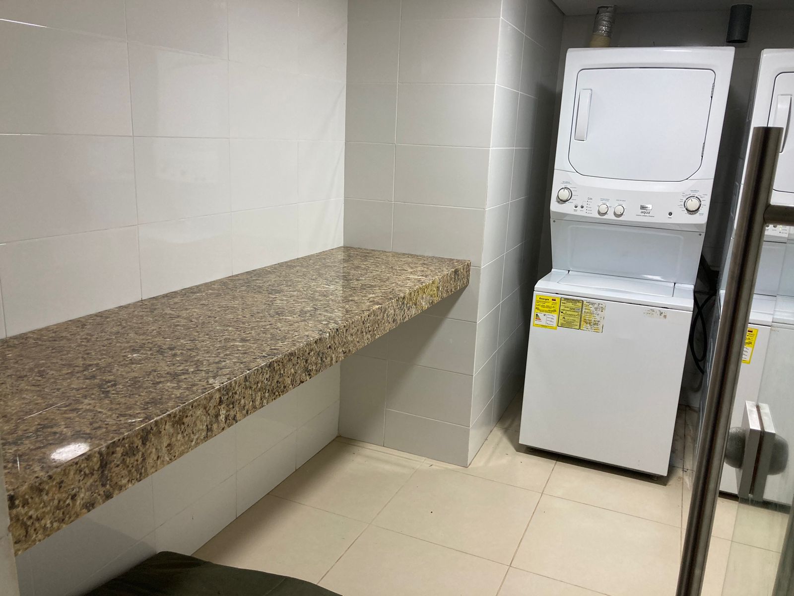 APARTAMENTO EN ARRIENDO AMOBLADO , CRESPO - CARTAGENA
