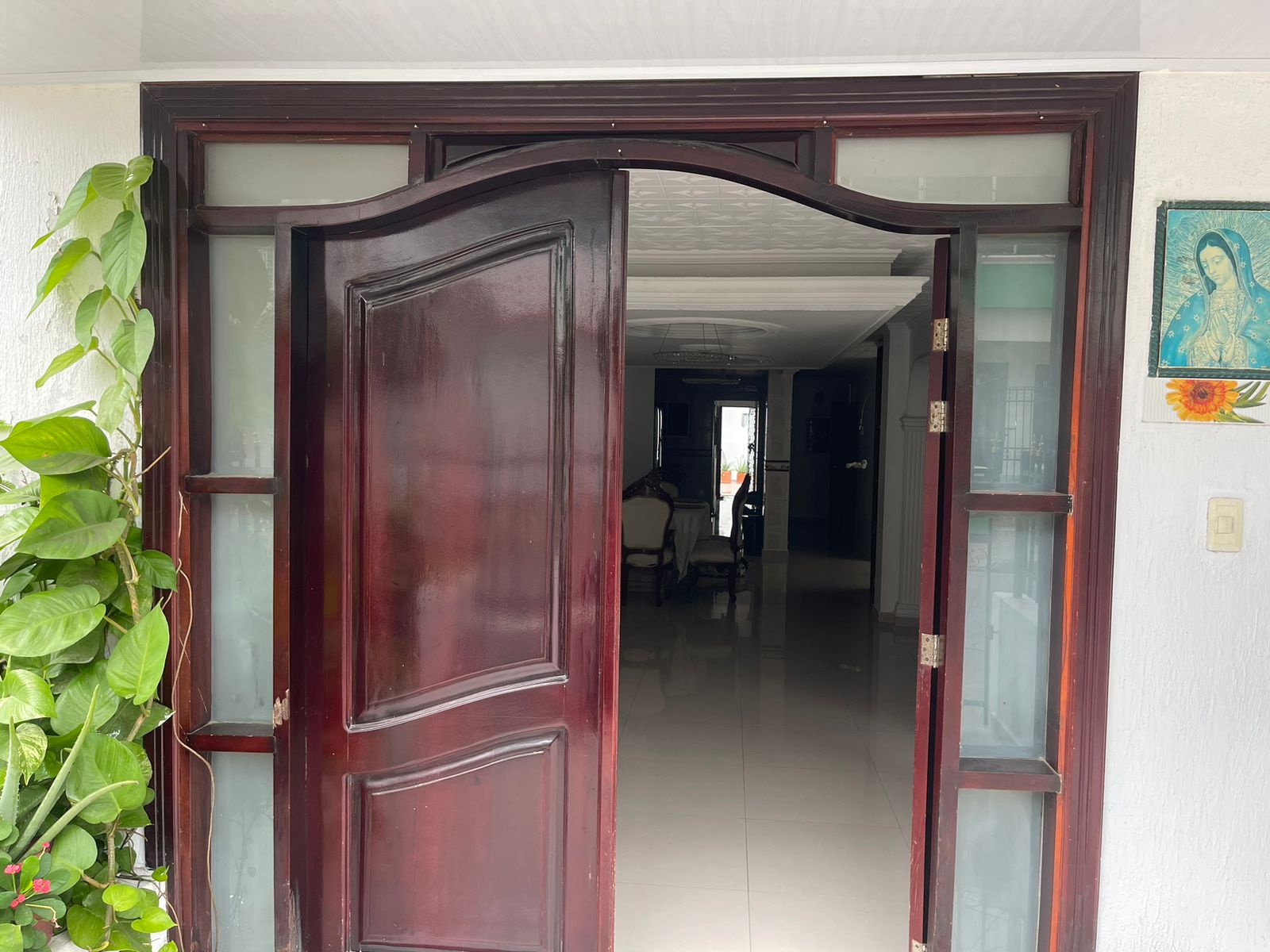 CASA EN ARRIENDO, MANGA - CARTAGENA