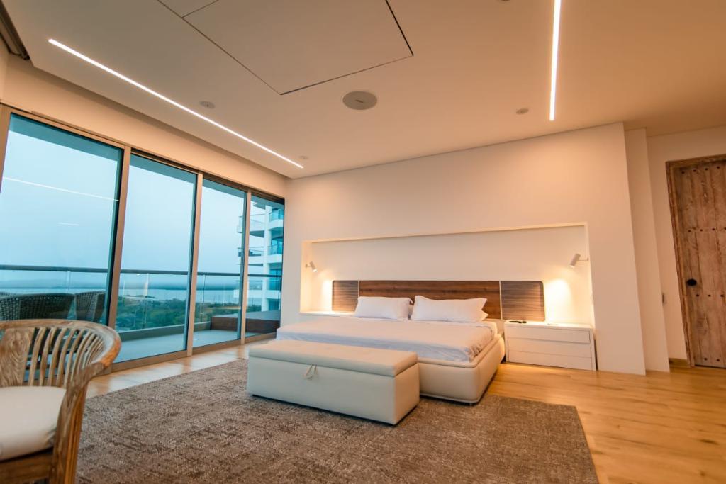 PENTHOUSE AMOBLADO EN ARRIENDO, ZONA NORTE - CARTAGENA