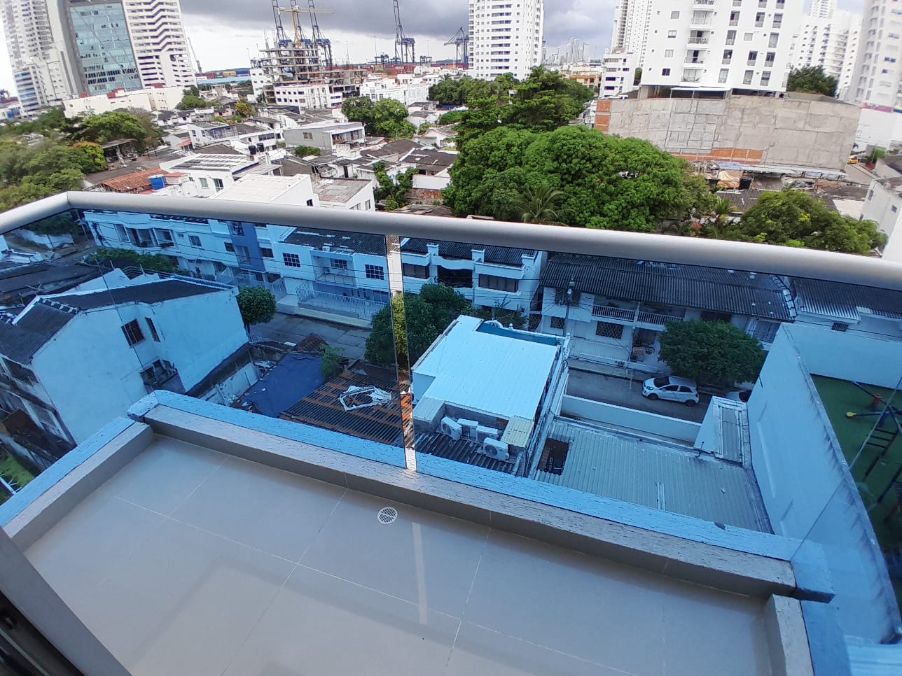 APARTAMENTO EN VENTA MANGA  - CARTAGENA
