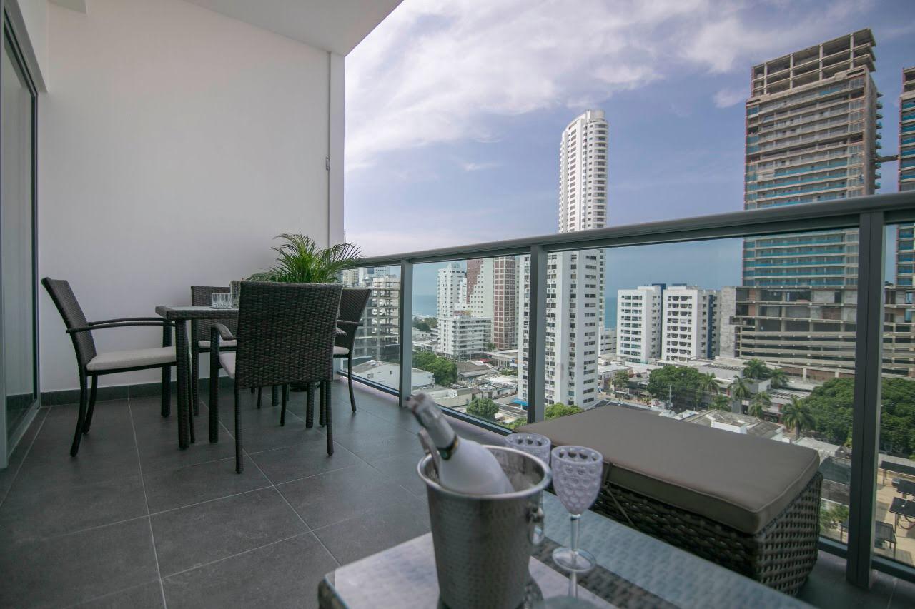 APARTAMENTO AMOBLADO EN VENTA BOCAGRANDE - CARTAGENA
