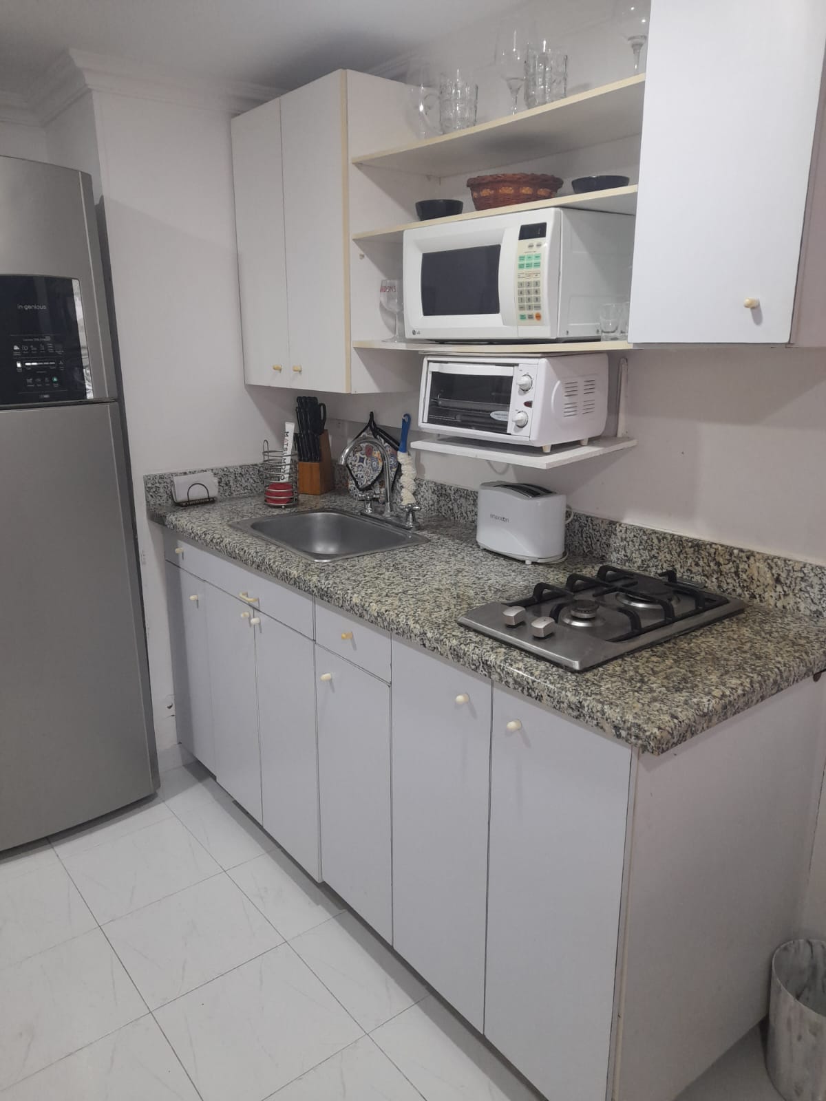 APARTAMENTO CASTILLOGRANDE AMOBLADO UNA HABITACIÓN.