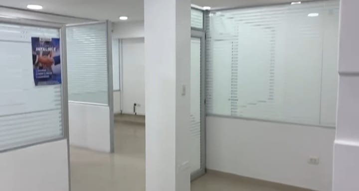 OFICINA EN ARRIENDO CENTRO EXCELENTE CARTAGENA