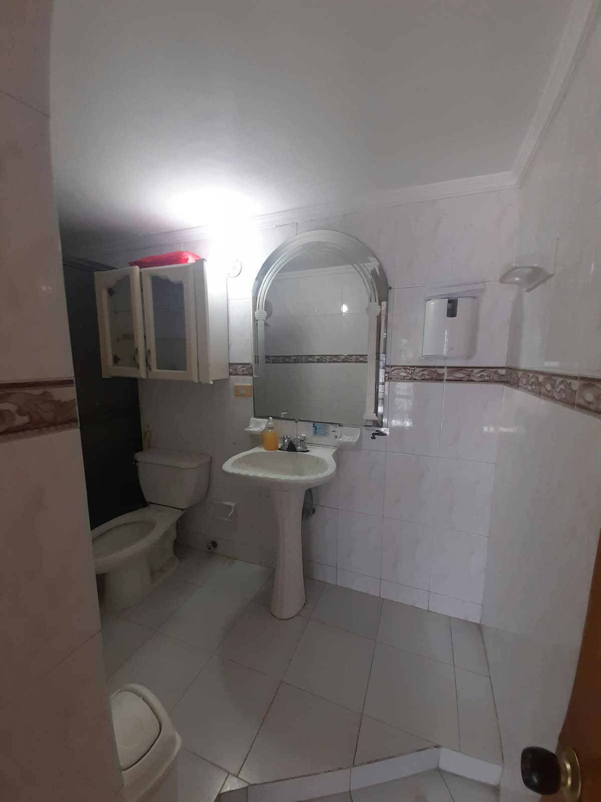 CASA DUPLEX EN ARRIENDO - SANTA LUCIA