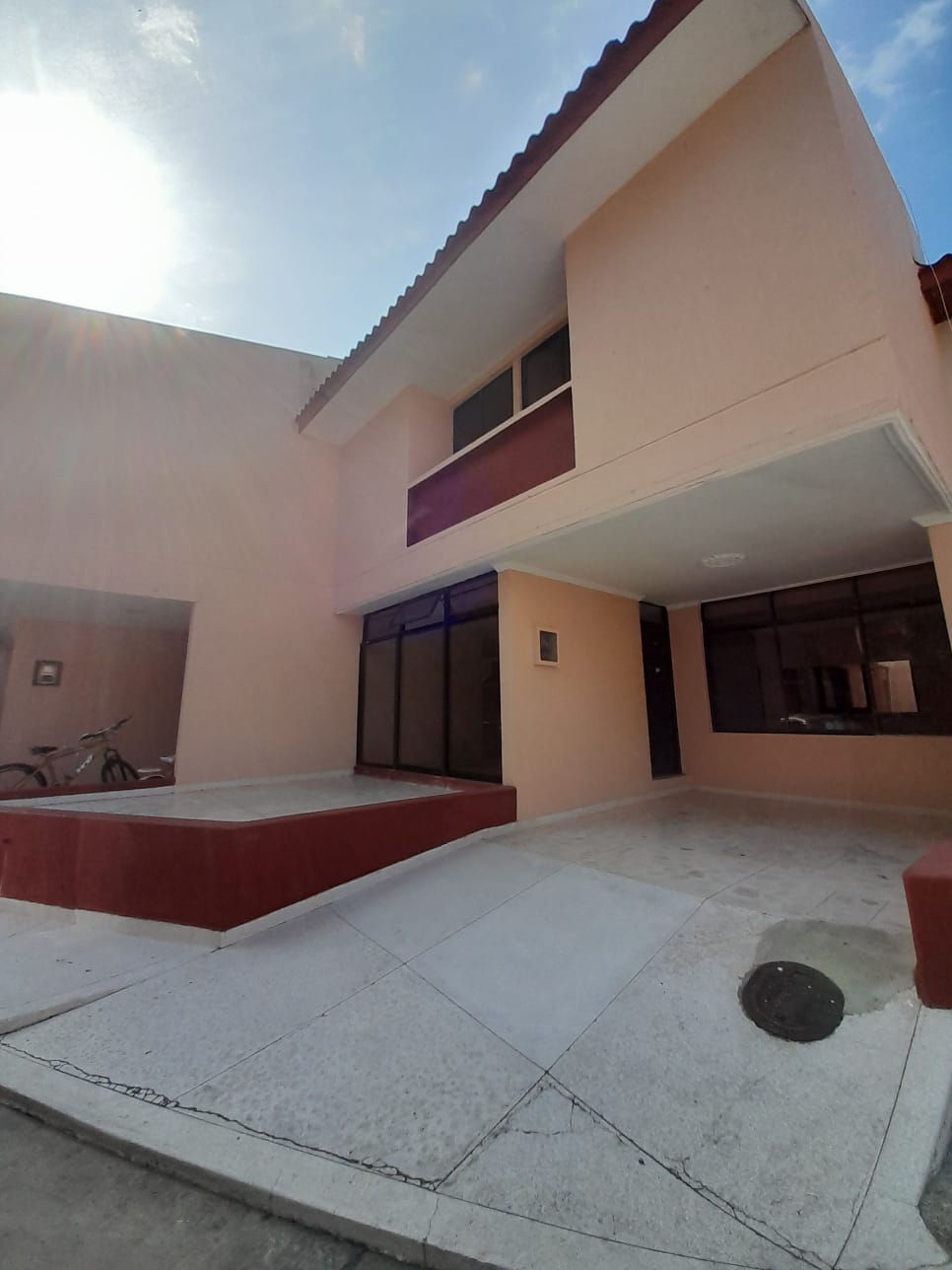 CASA ARRIENDO EN MANGA