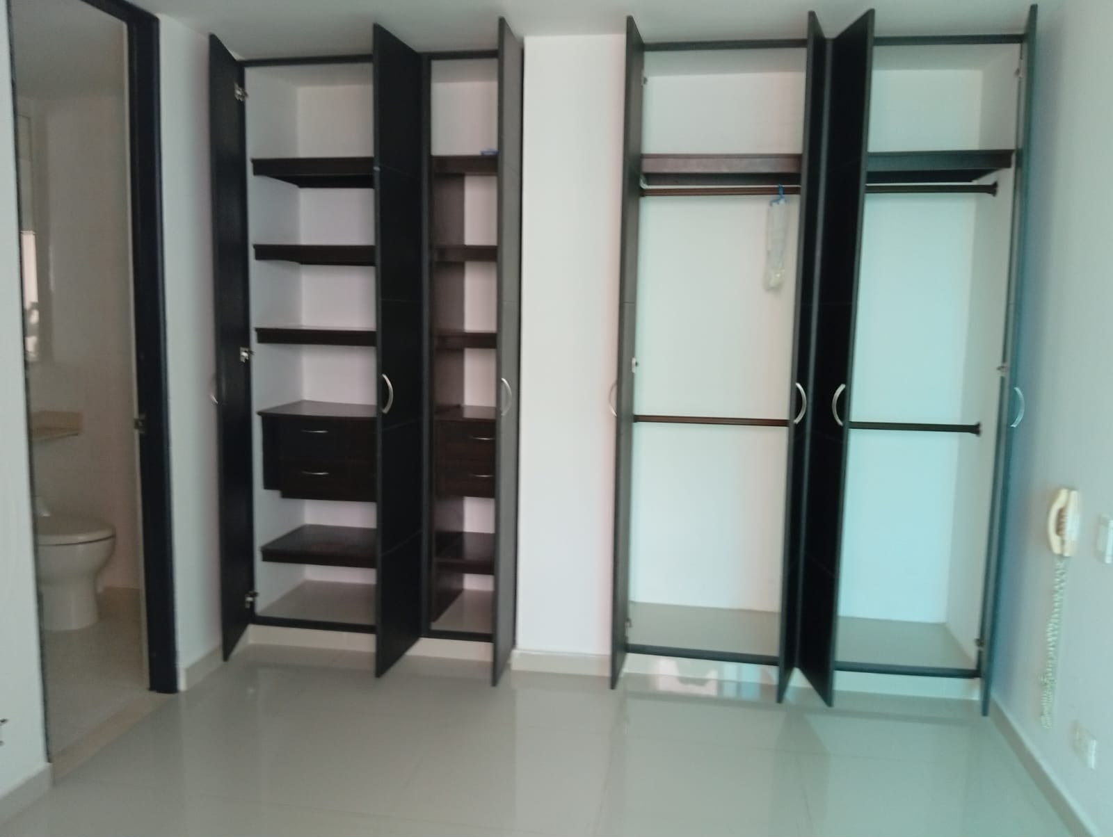 ARRIENDO APARTAMENTO CRESPO- CARTAGENA