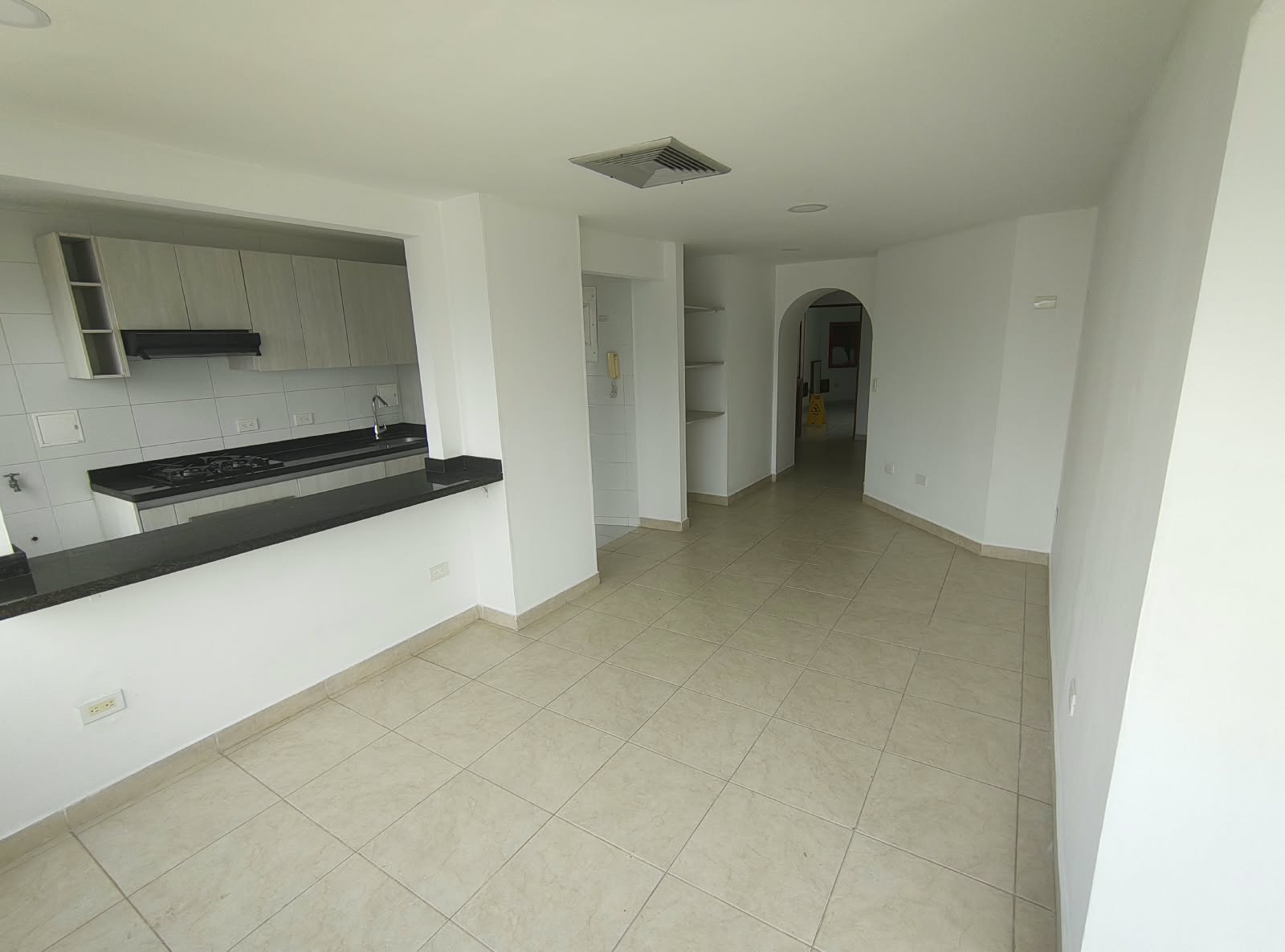 ARRIENDO APARTAMENTO EN BOCAGRANDE