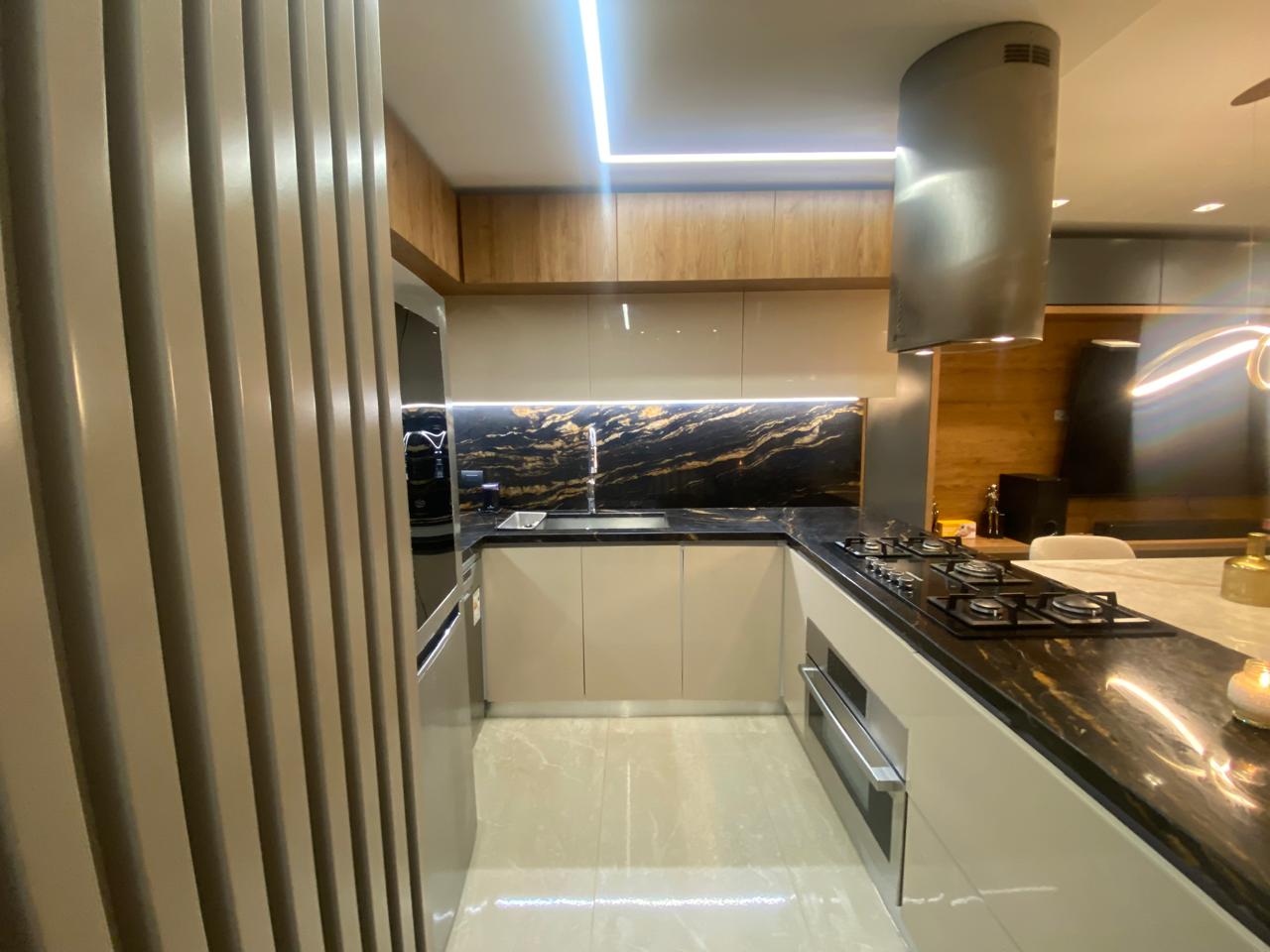 APARTAMENTO PARA ARRIENDO AMOBLADO  EN MANGA CARTAGENA