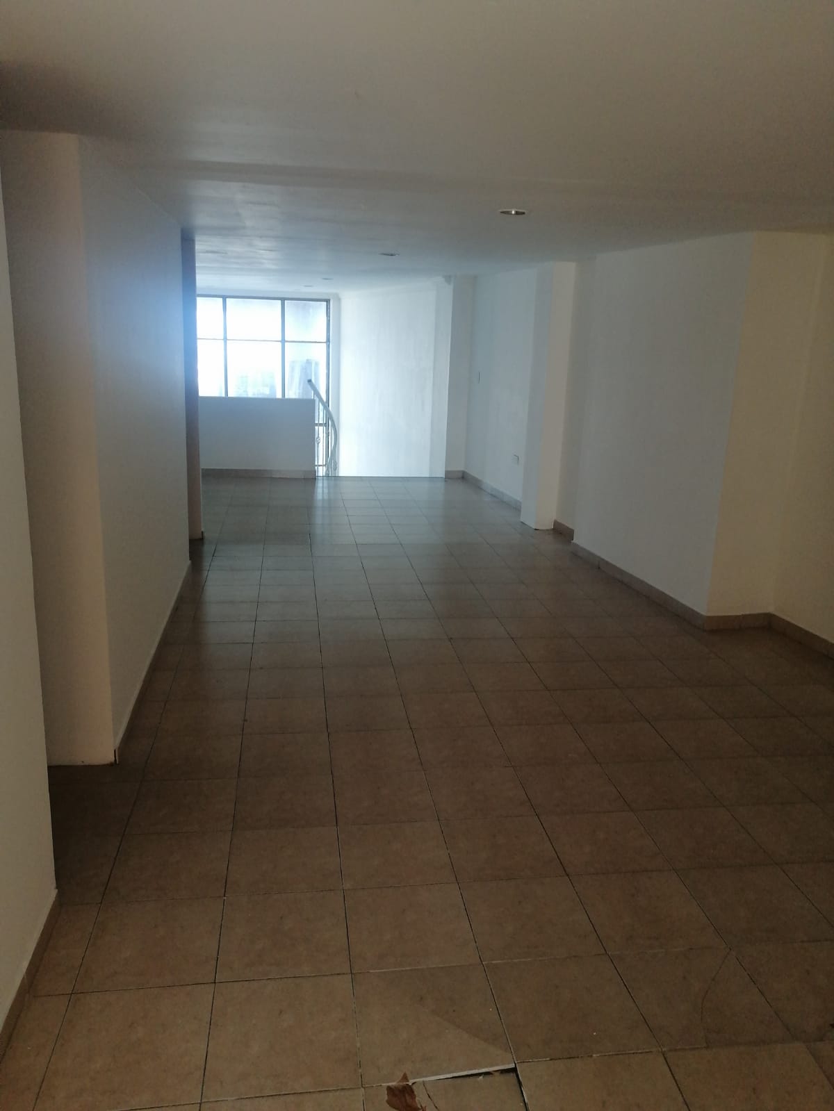 ARRIENDO LOCAL MARBELLA - CARTAGENA