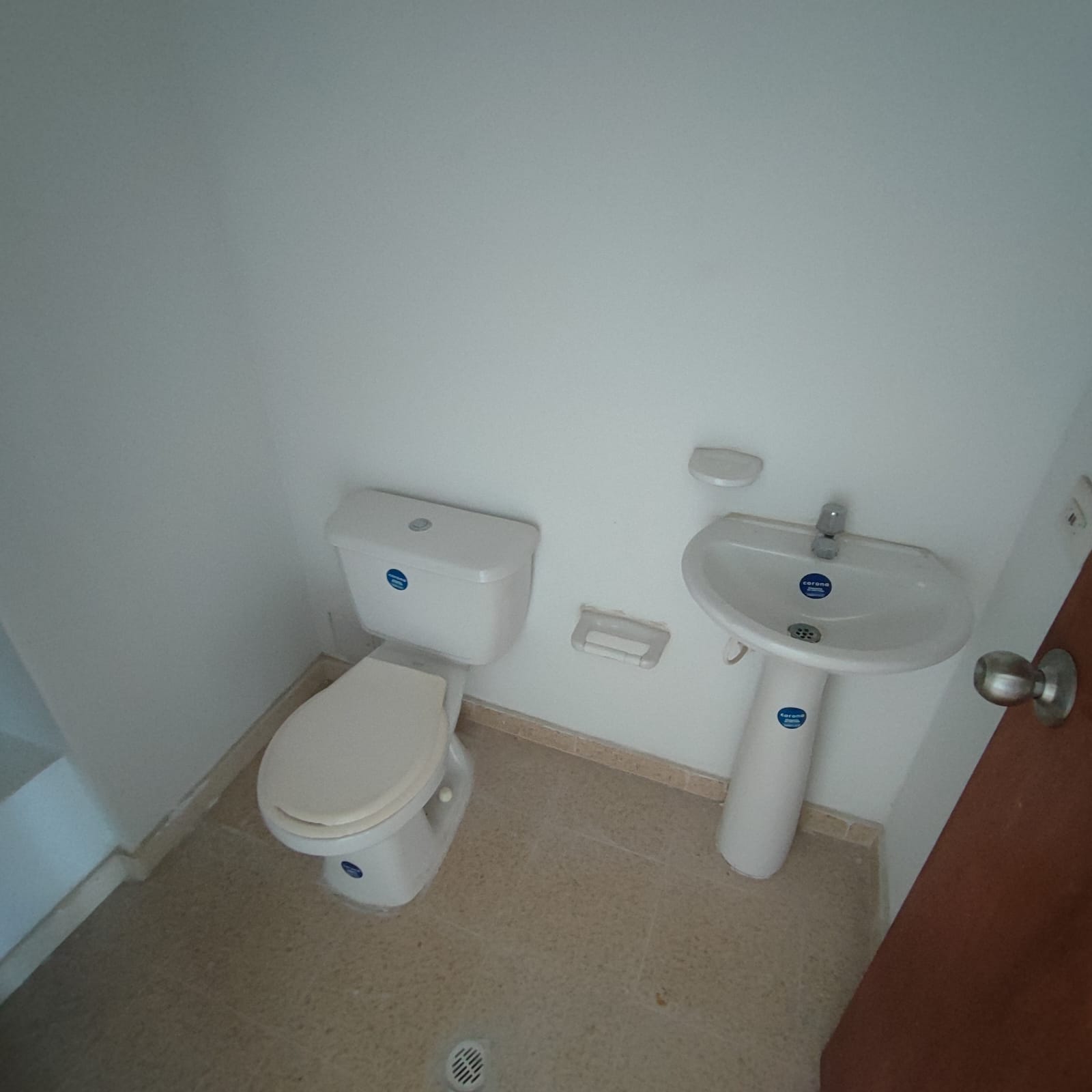 LOCAL EN ARRIENDO - OLAYA - CARTAGENA