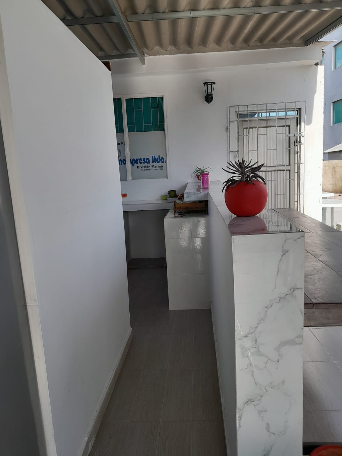 OFICINA EN ARRIENDO SAN ISIDRO - CARTAGENA