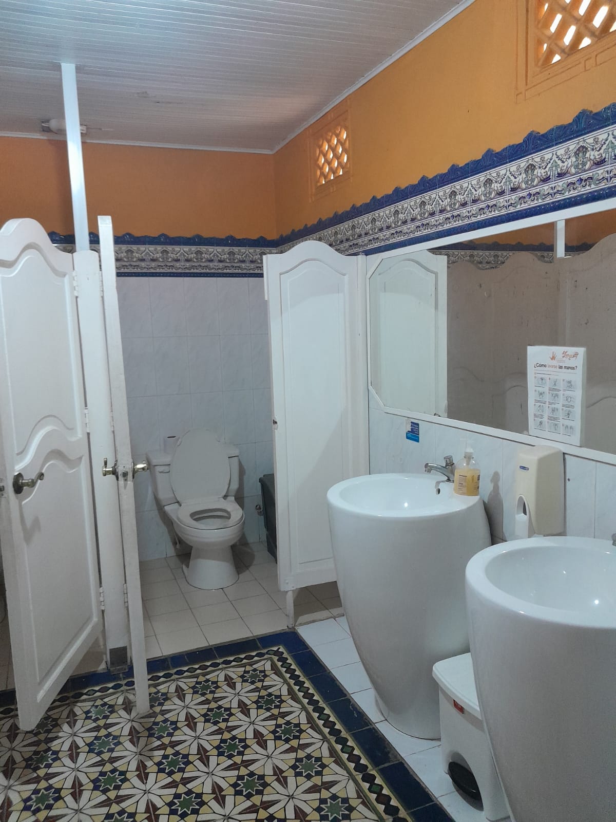 LOCAL EN ARRIENDO CABRERO - CARTAGENA