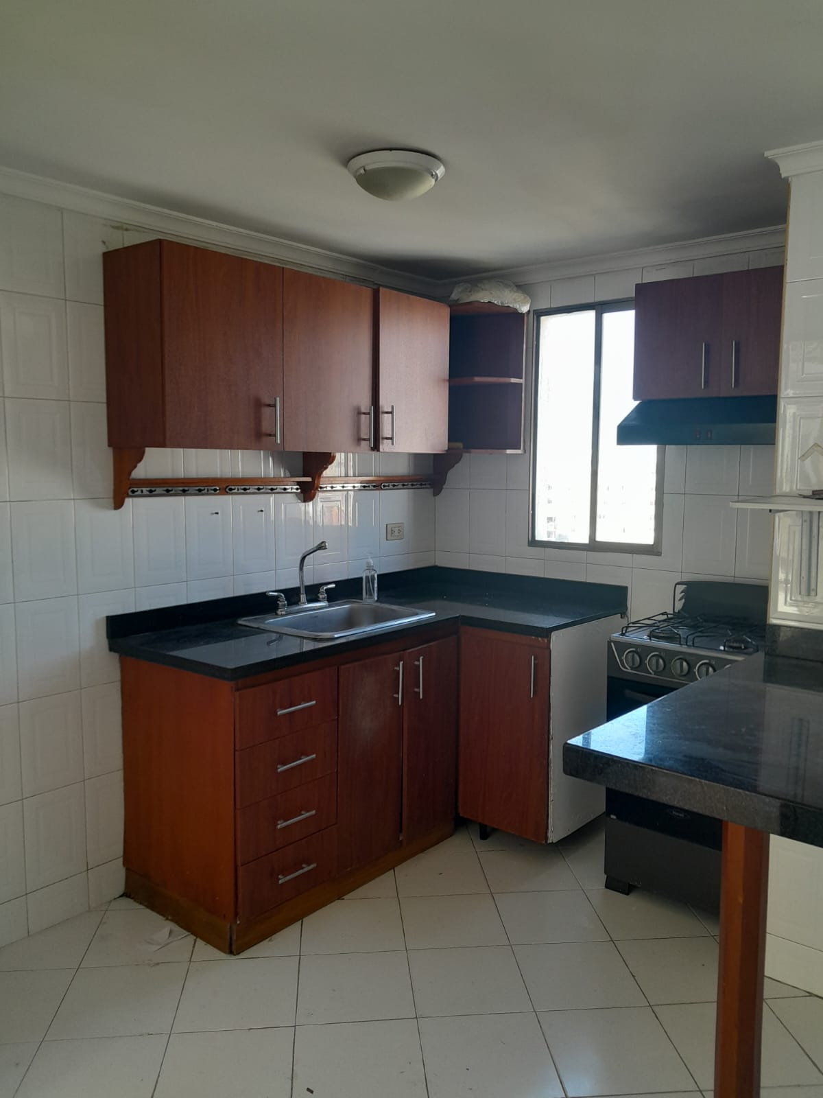 APARTAMENTO EN VENTA PIE DE LA POPA  - CARTAGENA