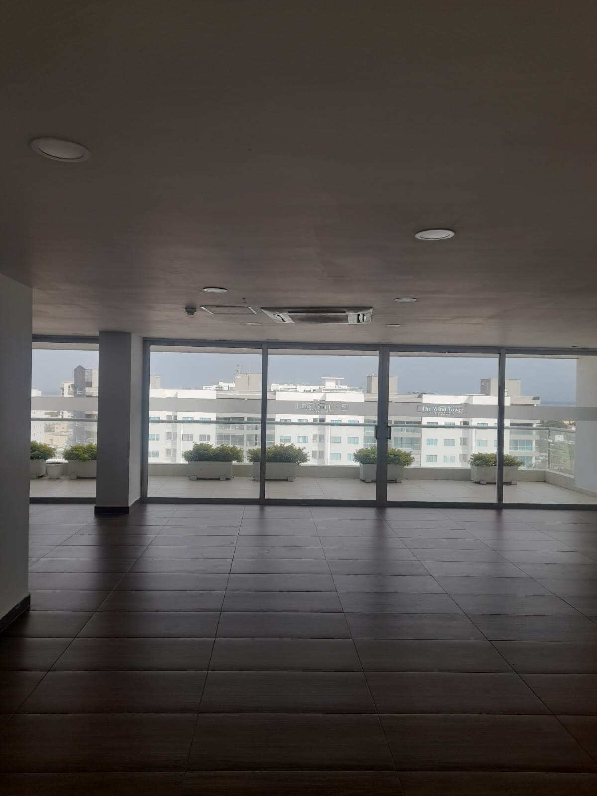 ARRIENDO APARTAMENTO AMOBLADO CRESPO- CARTAGENA