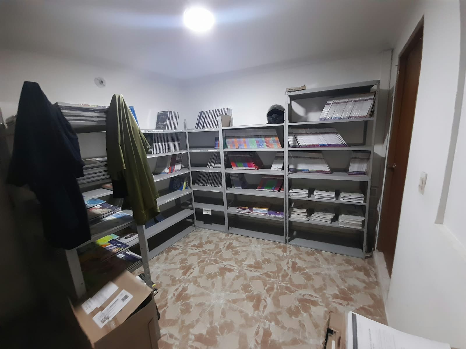 CASA DUPLEX EN ARRIENDO - SANTA LUCIA
