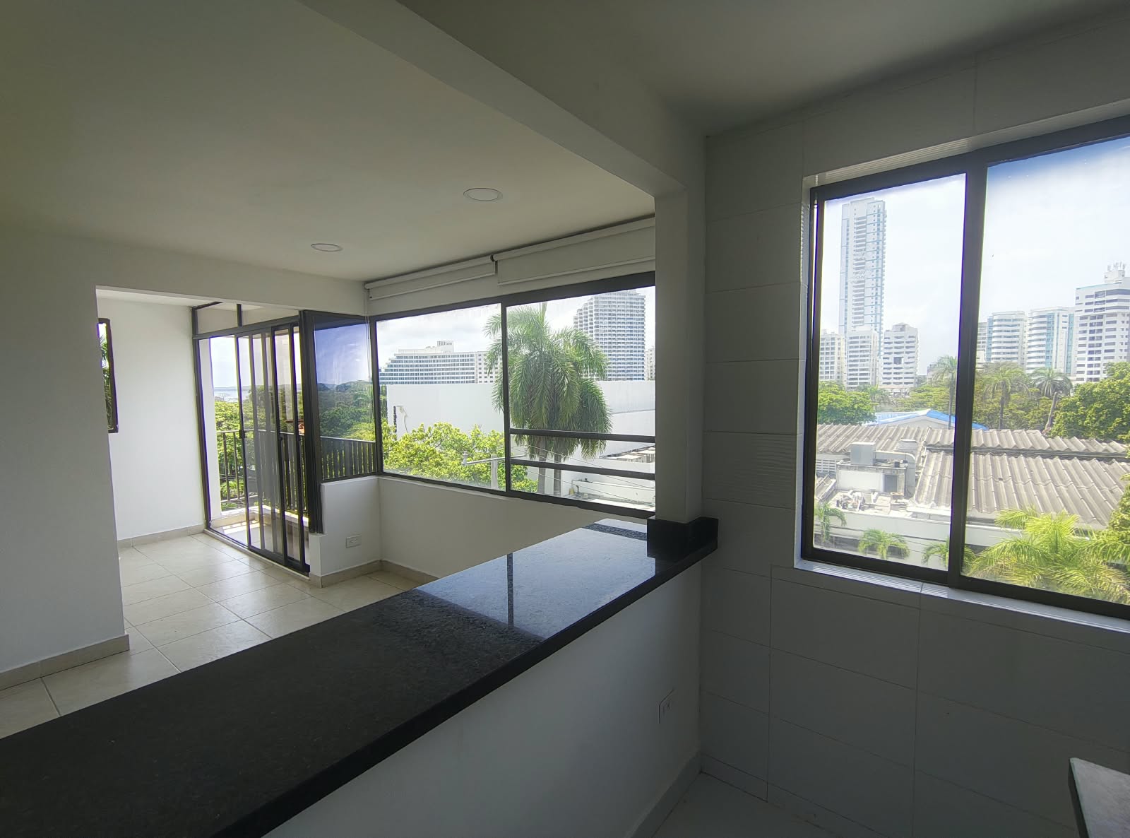 ARRIENDO APARTAMENTO EN BOCAGRANDE