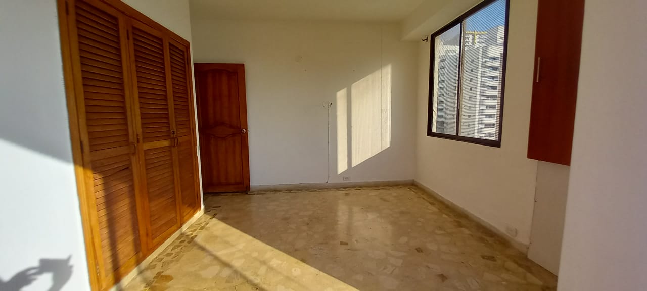 APARTAMENTO EN VENTA MANGA - CARTAGENA