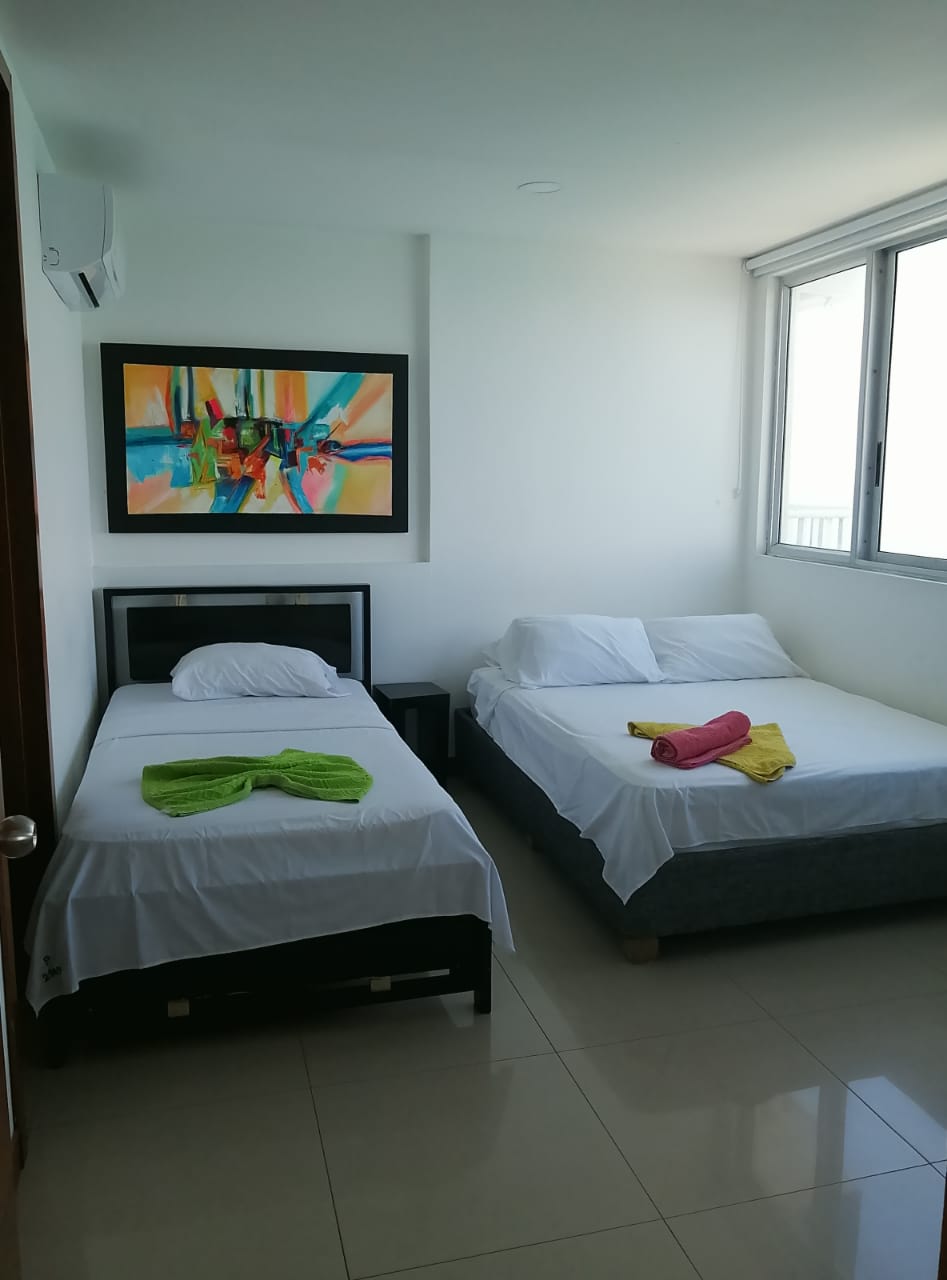 APARTAMENTO EN VENTA  DE USO TURISTICO, BOCAGRANDE - CARTAGENA