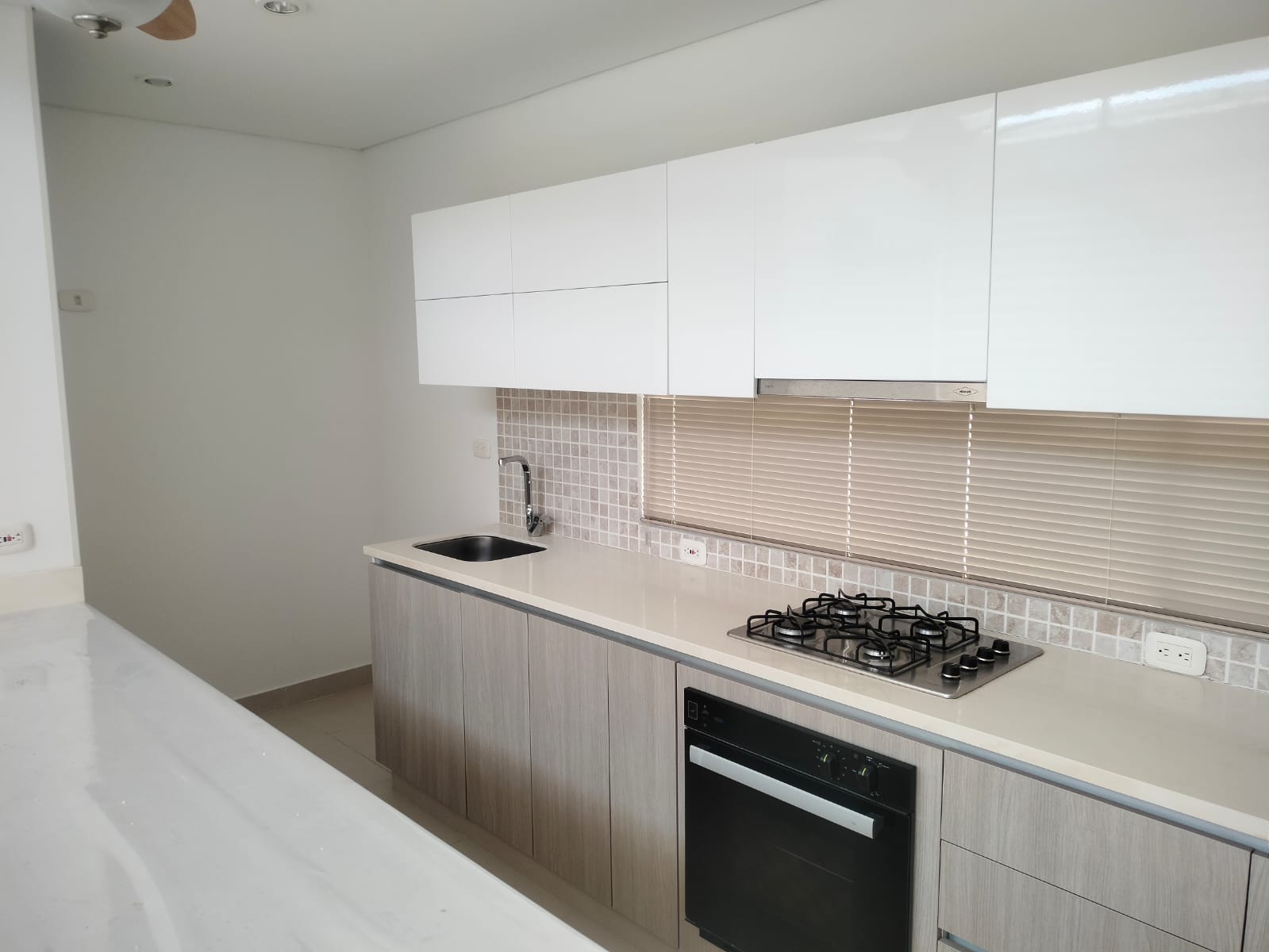 APARTAMENTO EN VENTA, SERENA DEL MAR - CARTAGENA