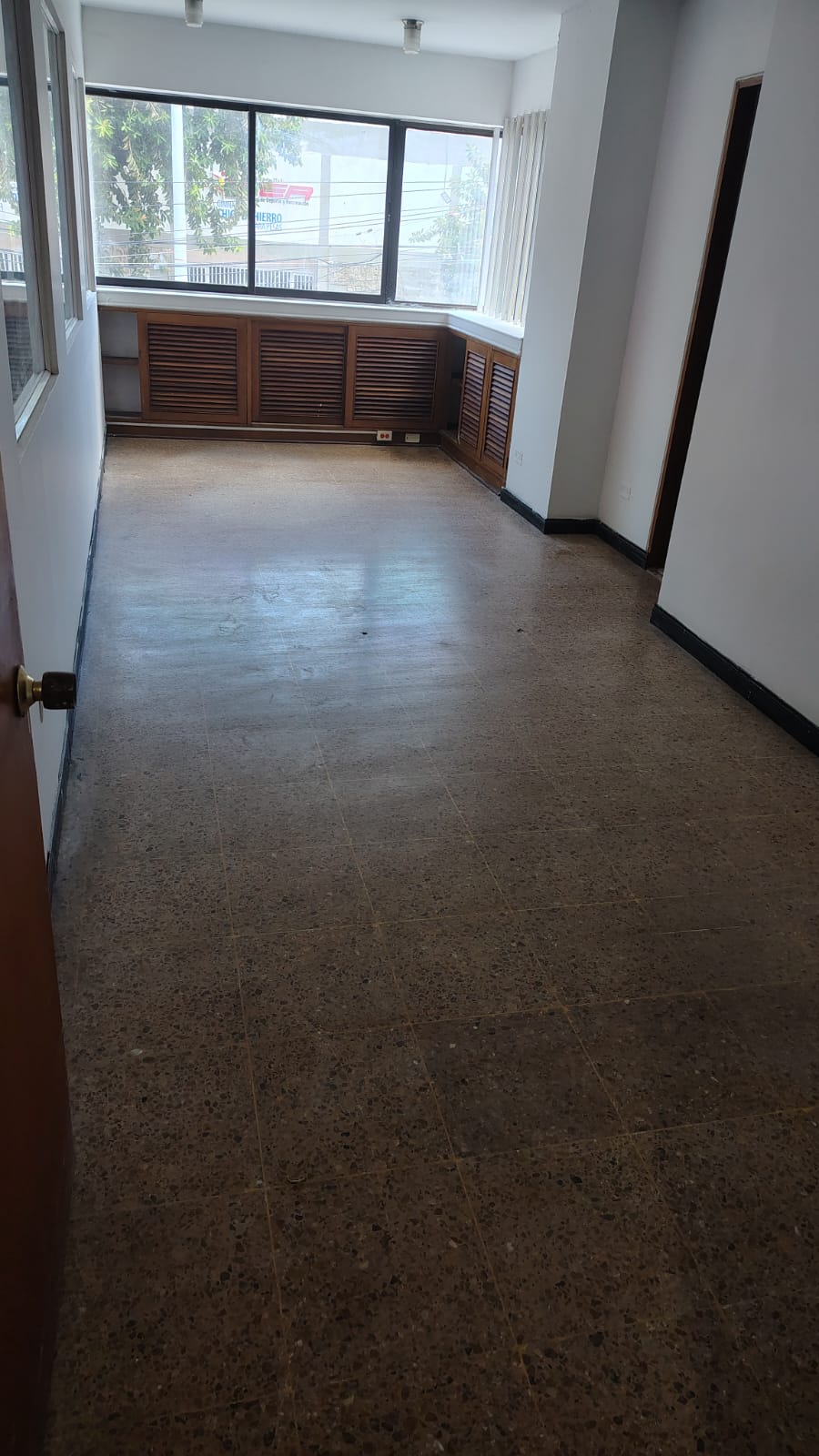 OFICINA EN ARRIENDO PIE DE LA POPA – CARTAGENA
