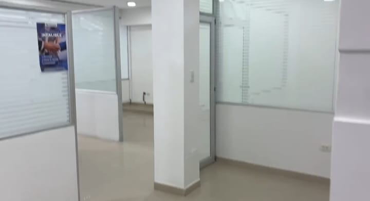 OFICINA EN ARRIENDO CENTRO EXCELENTE CARTAGENA