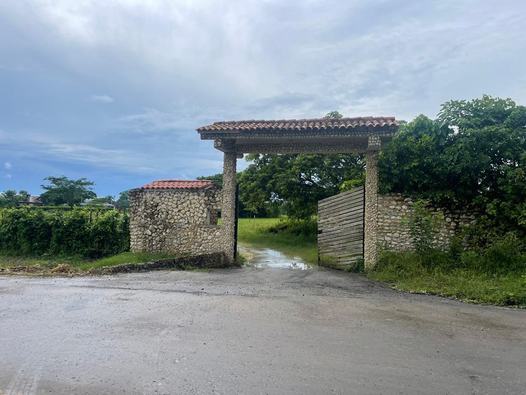 LOTE EN VENTA,   ARJONA - BOLIVAR