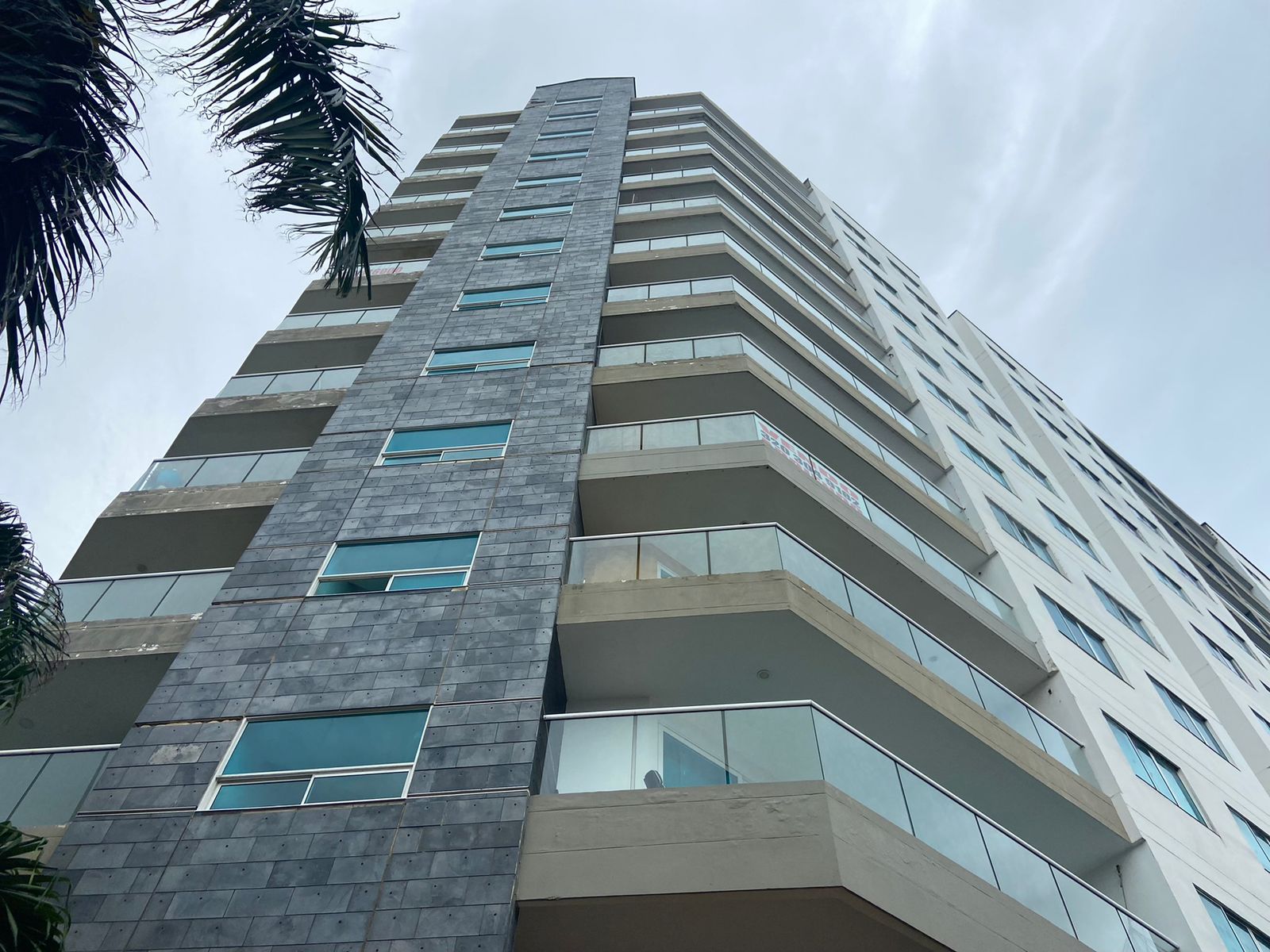 APARTAMENTO EN VENTA CRESPO - CARTAGENA