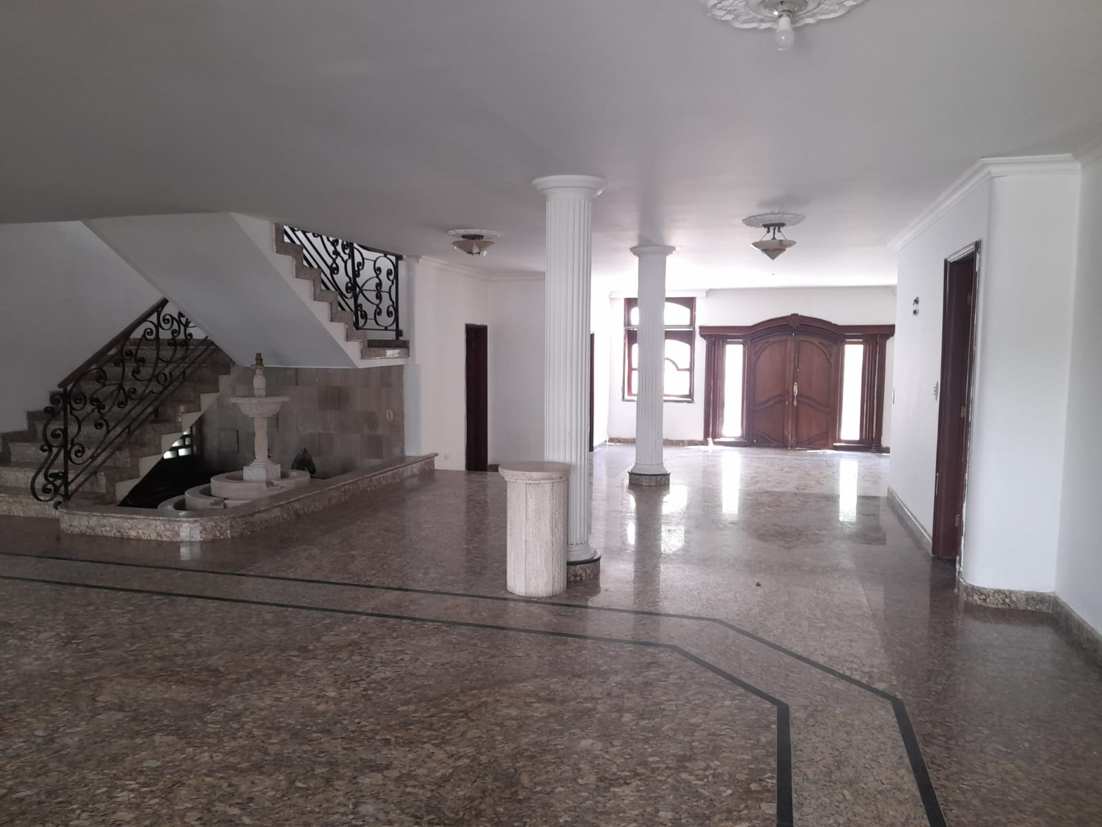 CASA EN ARRIENDO MANGA - CARTAGENA