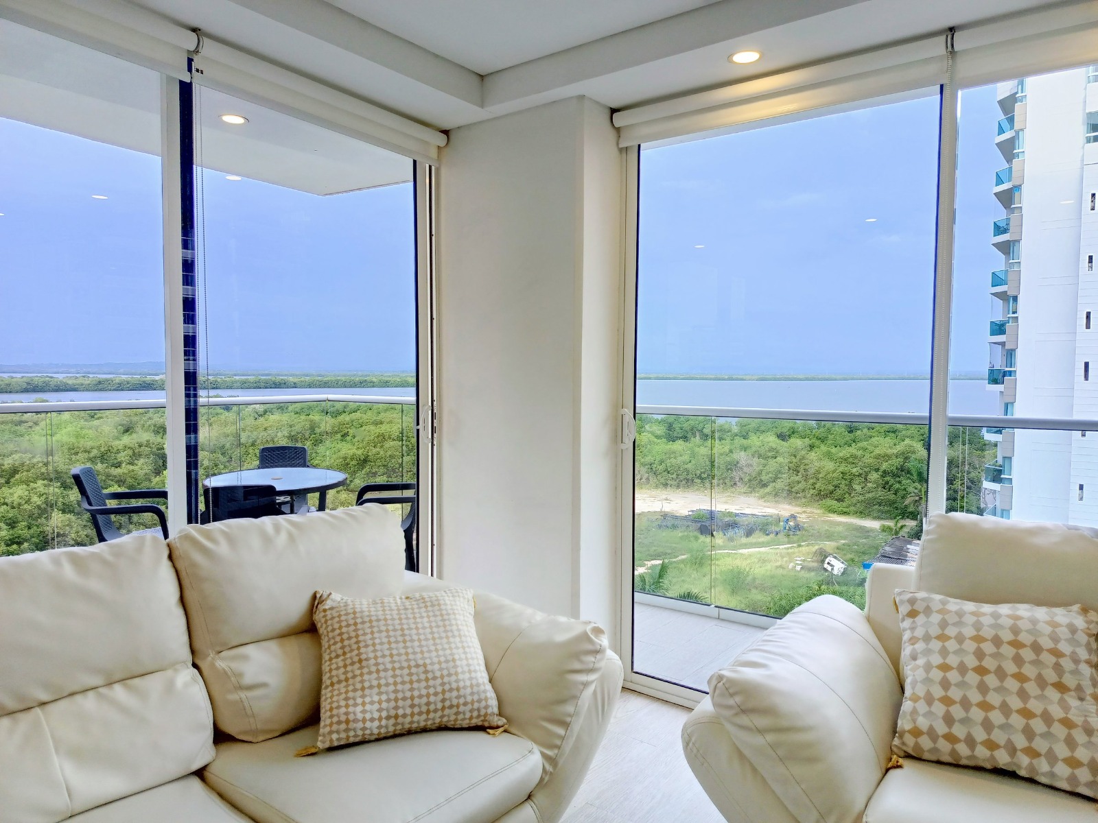 APARTAMENTO EN VENTA CIELO MAR - CARTAGENA