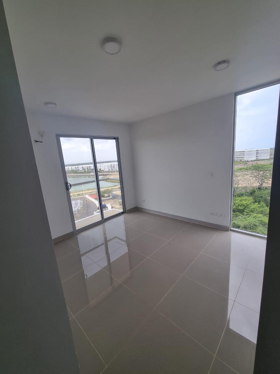 EN VENTA APARTAMENTO EN SERENA DEL MAR - CARTAGENA